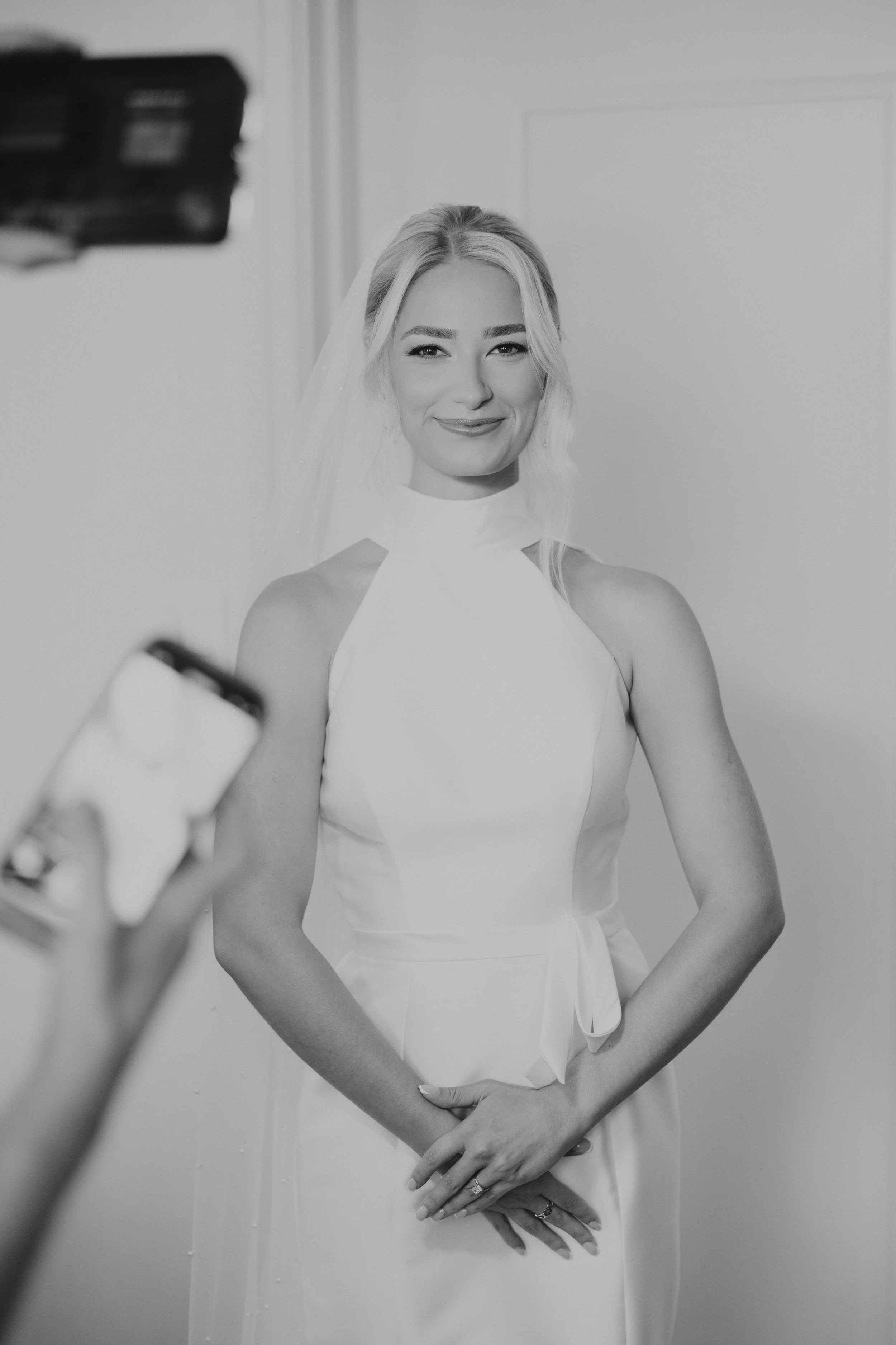 J & T getting ready moment-8869-2.jpg