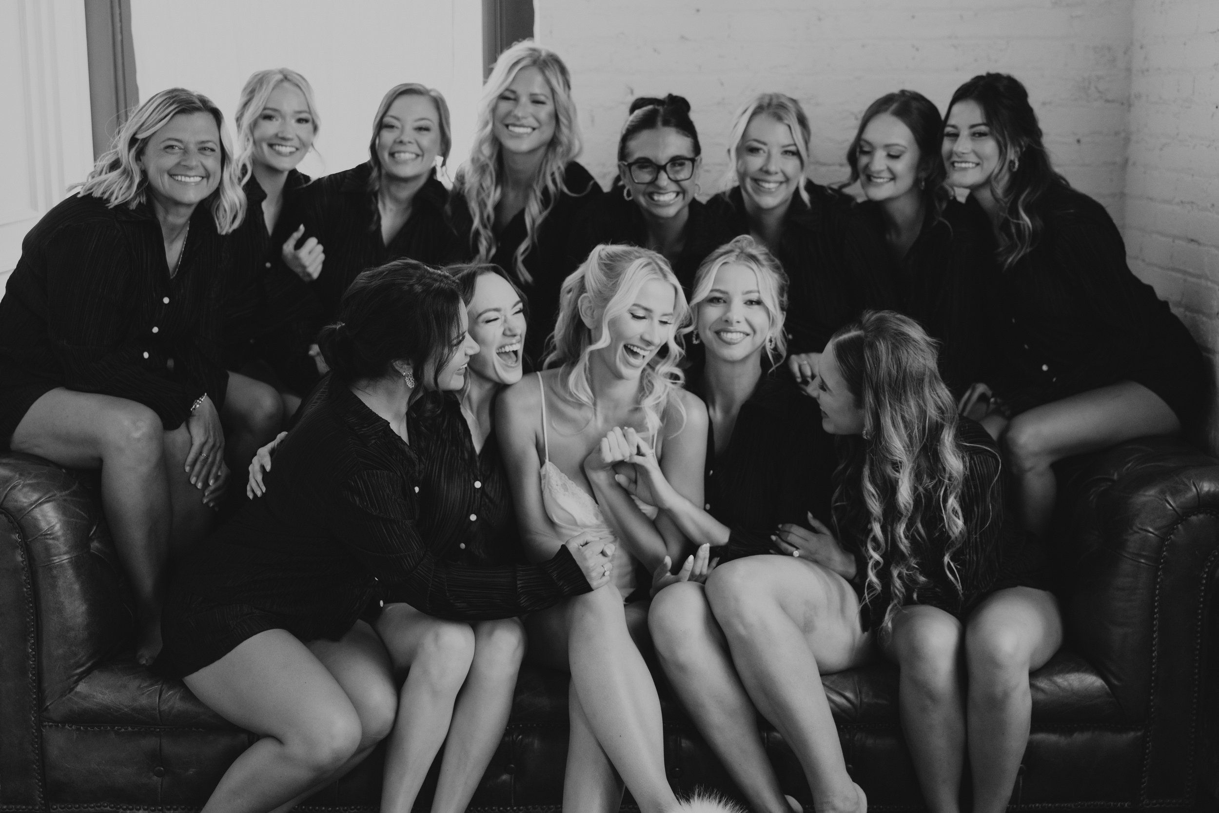 E & B getting ready moments-4149-2.jpg