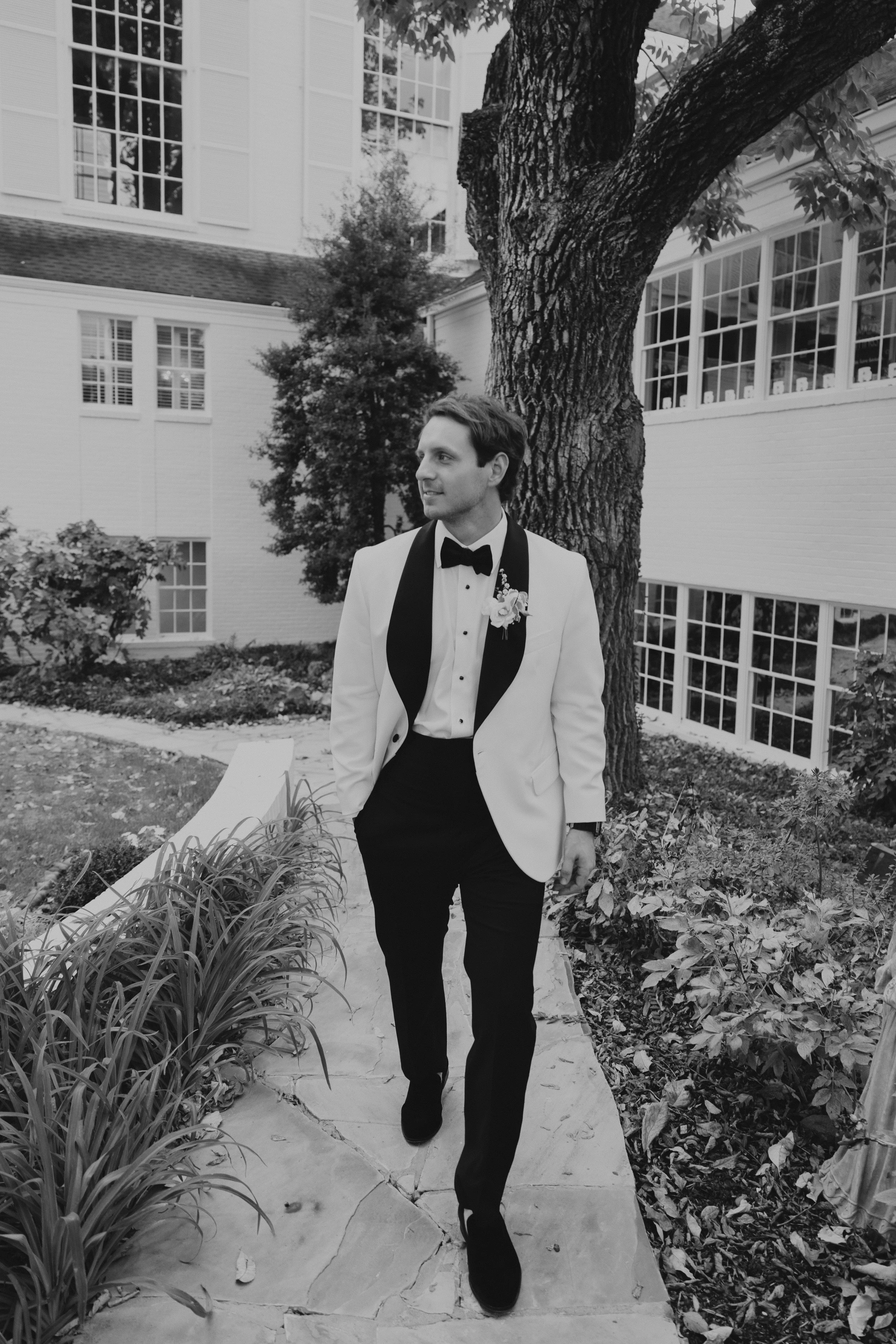 E & R Bride & Groom-2837-2.jpg