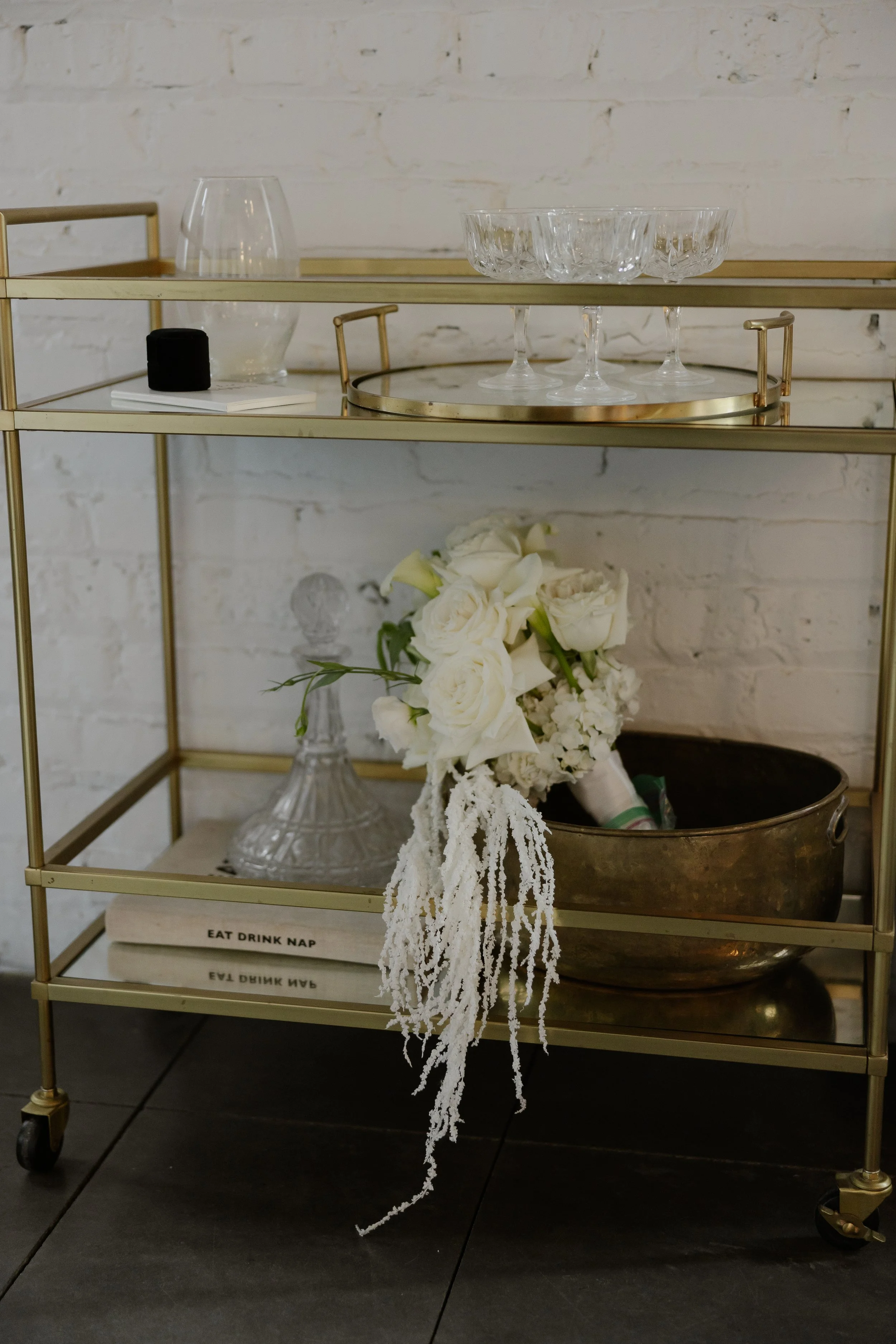 E & B getting ready moments-4616.jpg