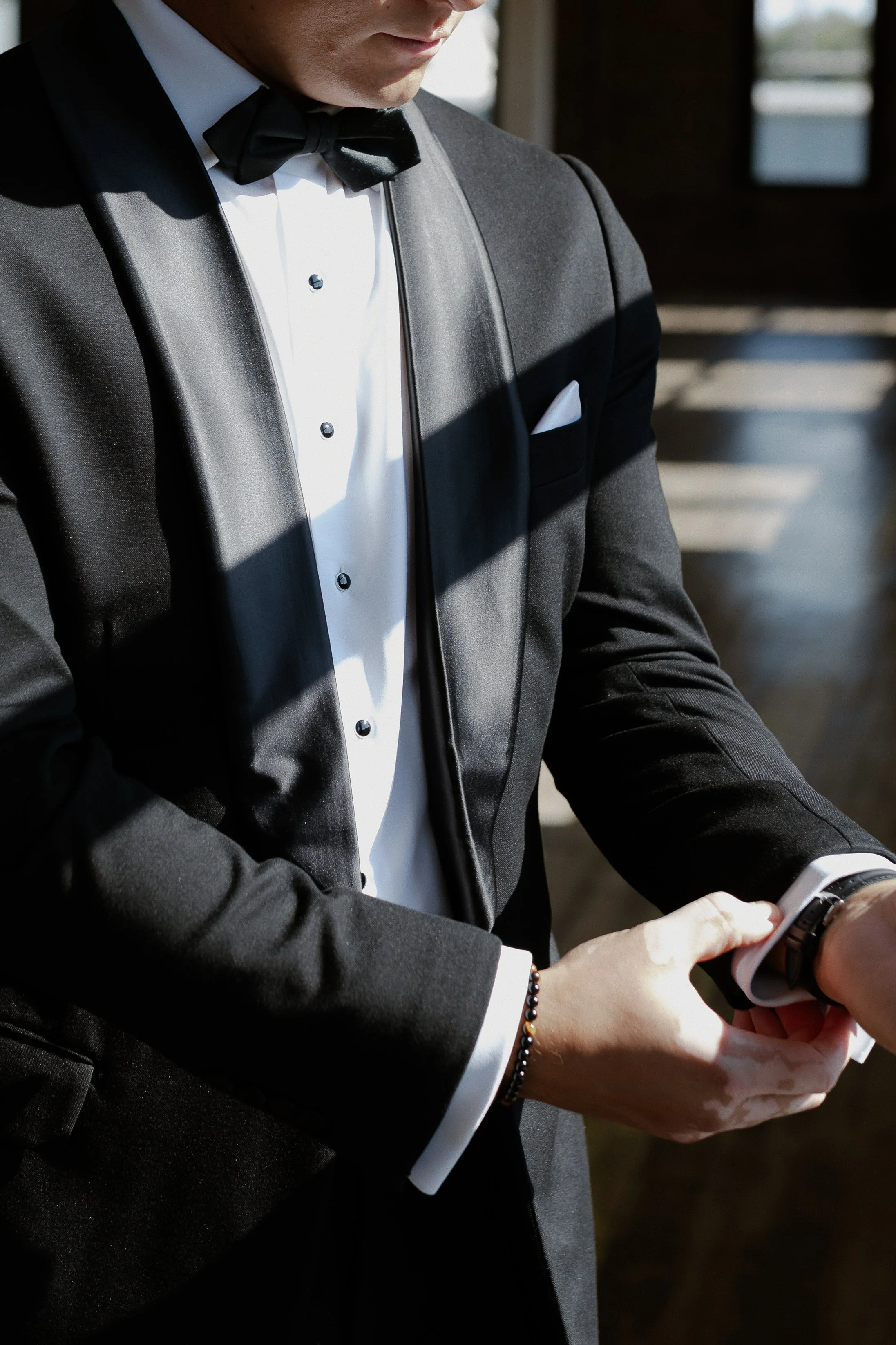 E & B getting ready moments-7915.jpg