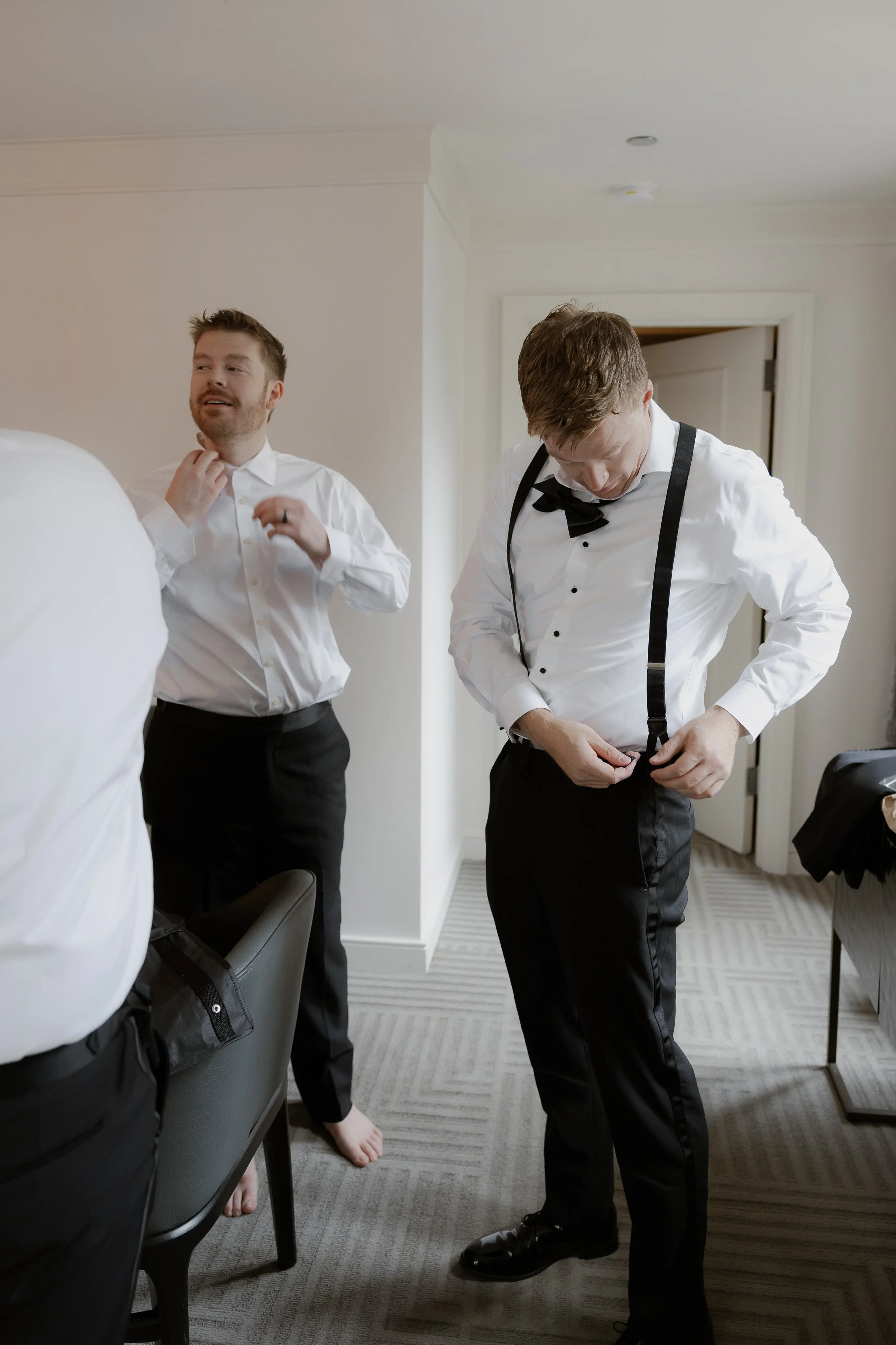 J & T getting ready moment-0449.jpg