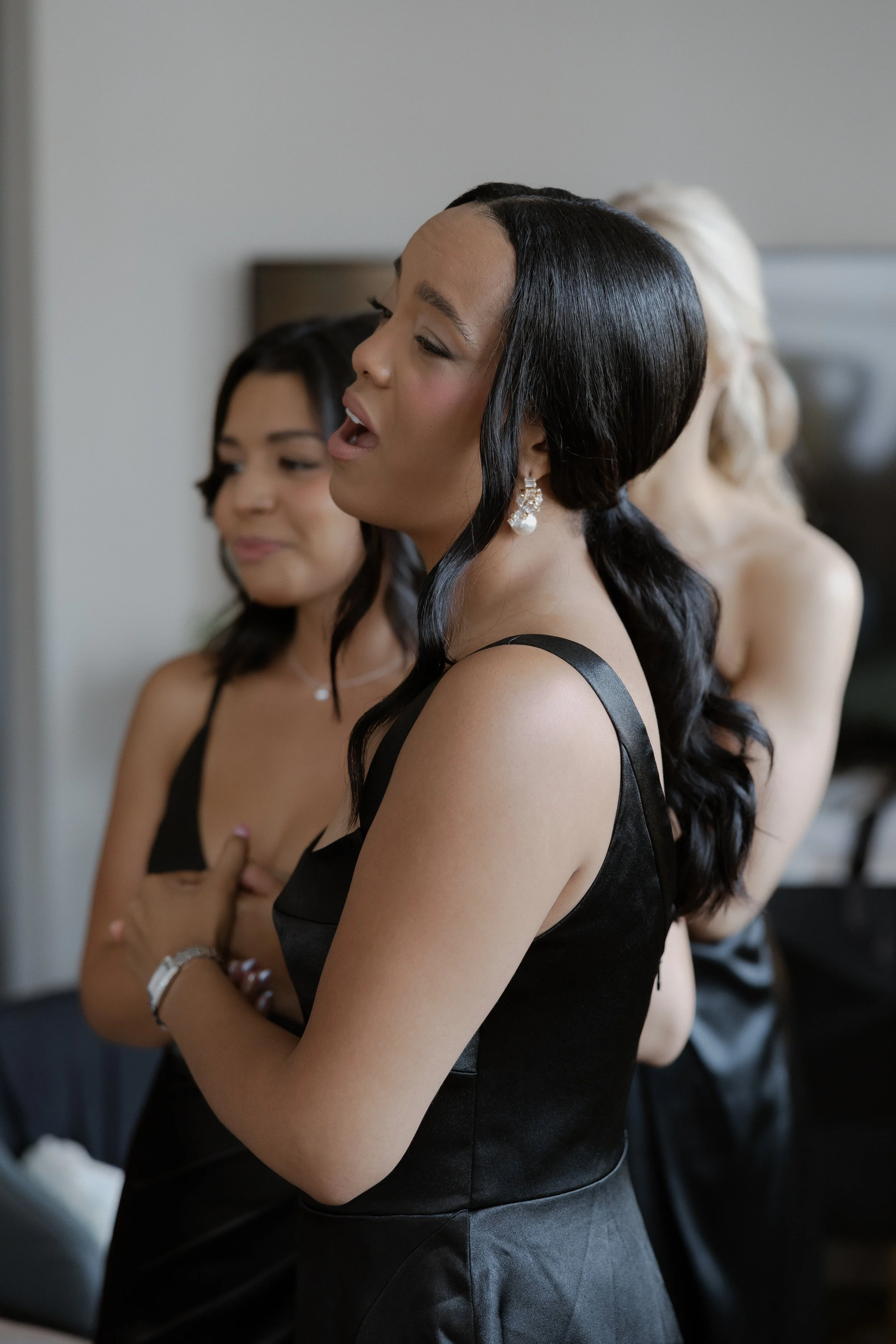 J & T getting ready moment-8789.jpg
