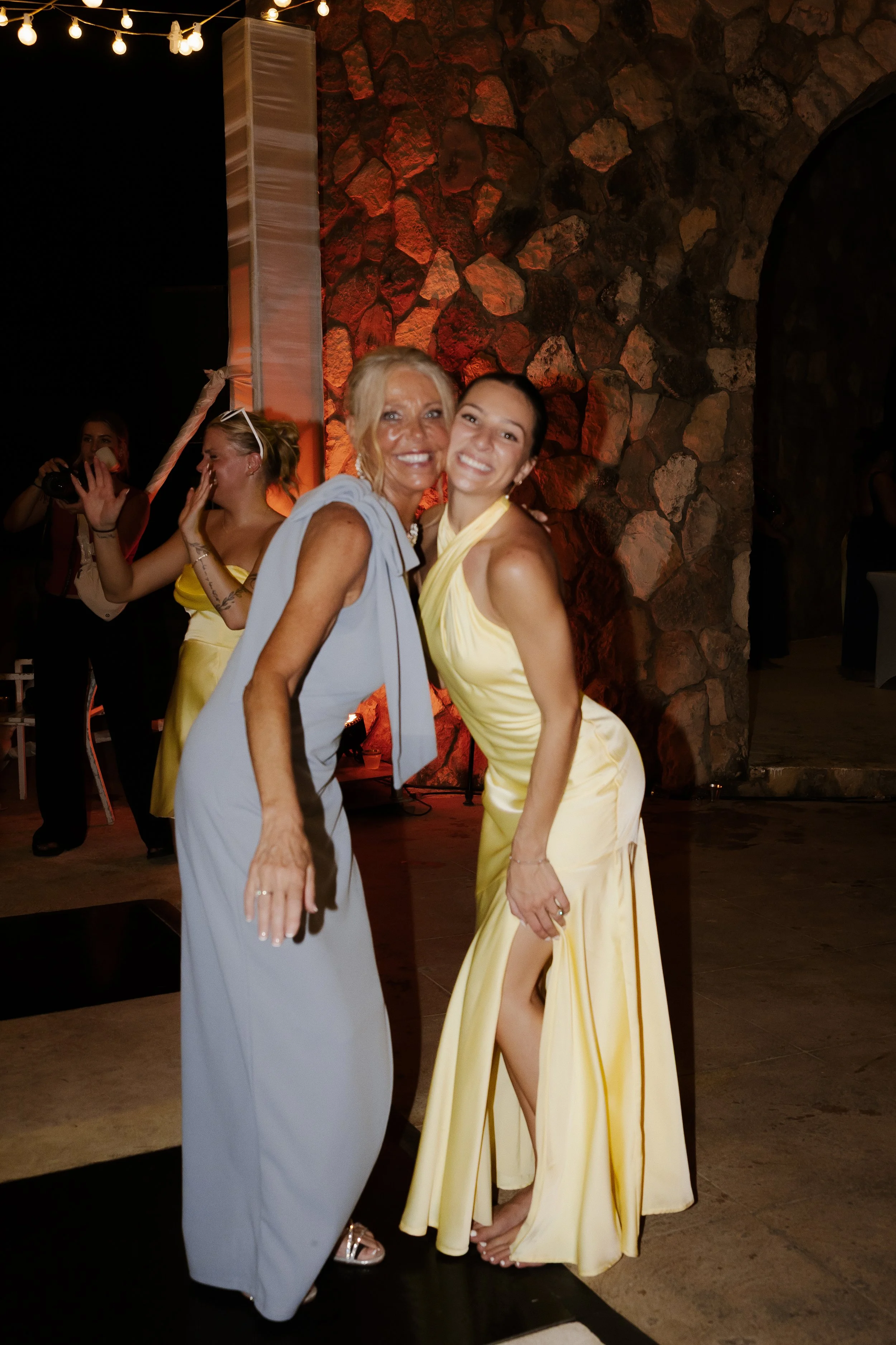 Sydney & Zach Wedding Week-4711.jpg