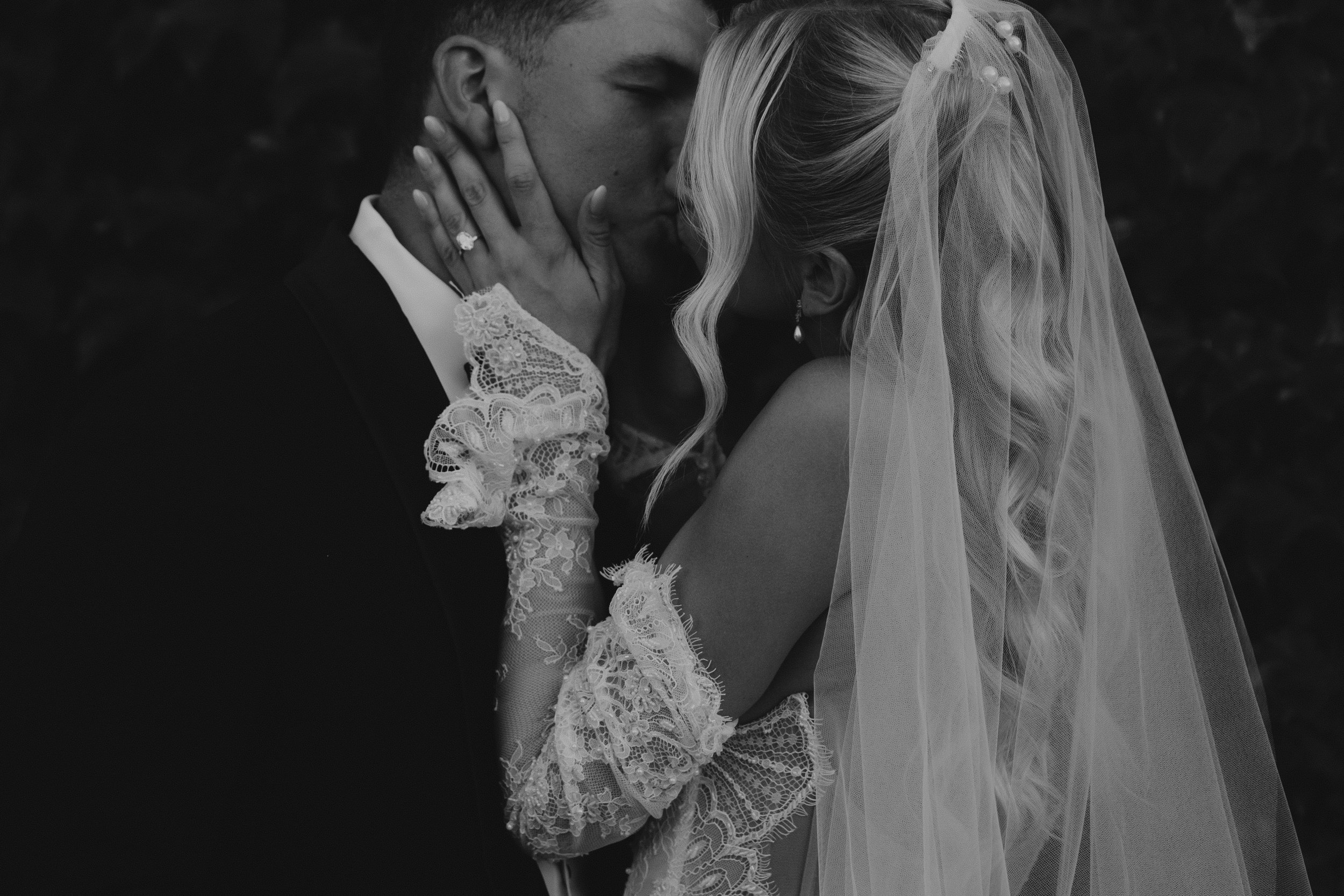 E & B bride & groom-6323-2.jpg