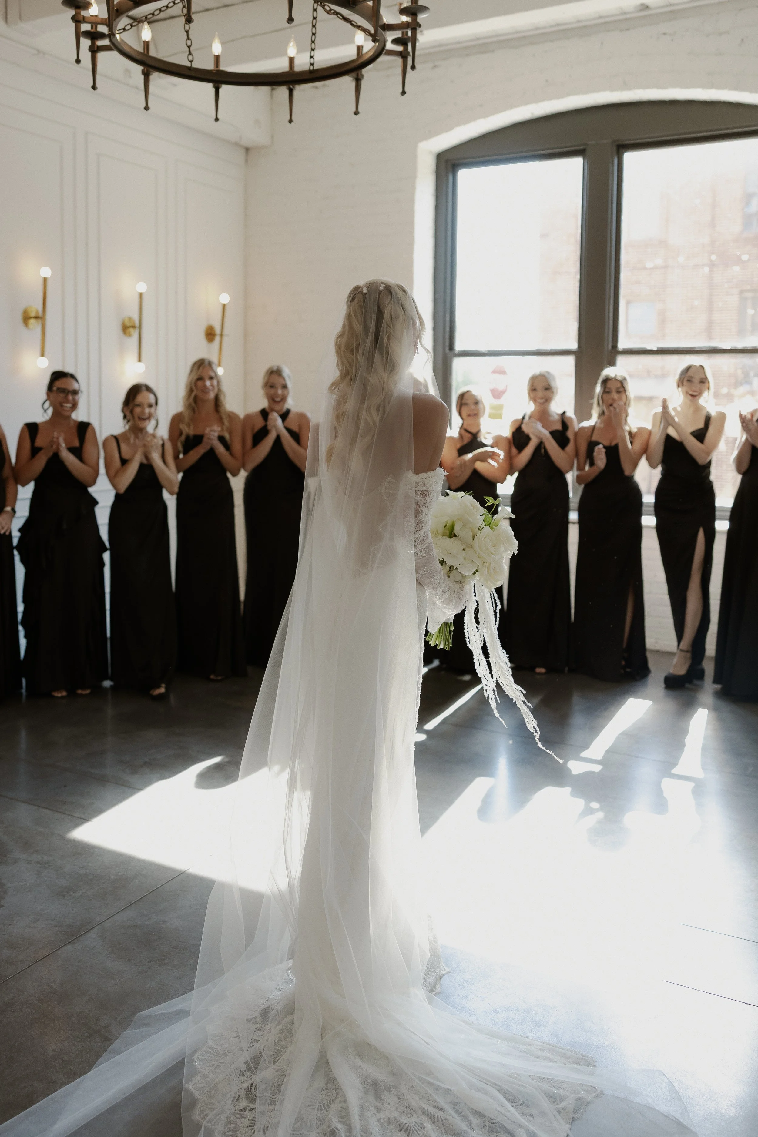 E & B getting ready moments-4659.jpg