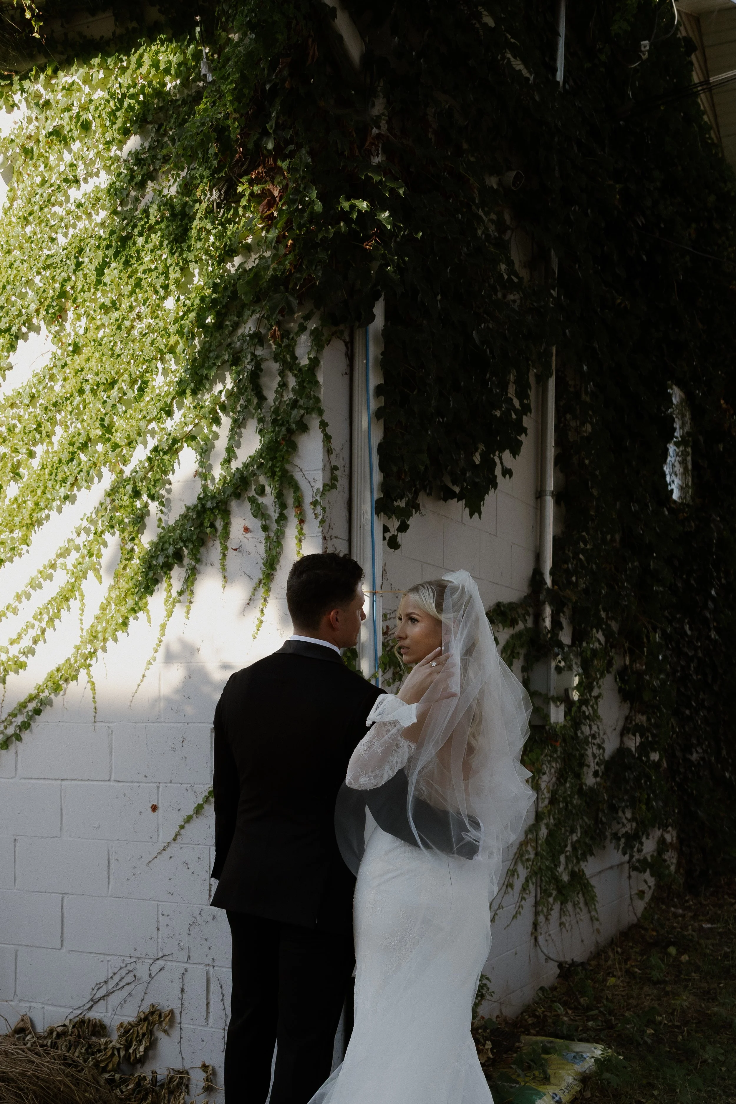 E & B bride & groom-6363.jpg