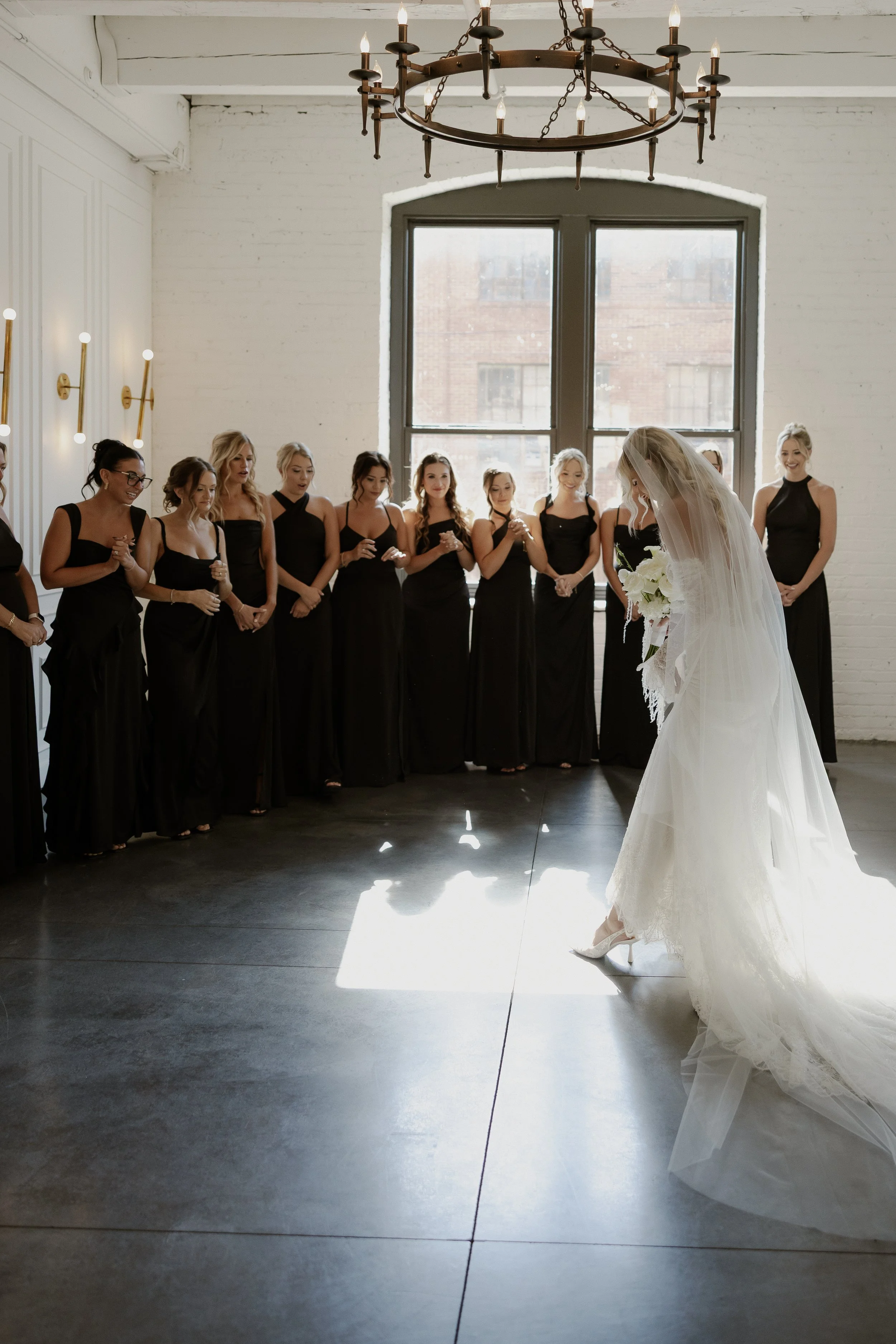 E & B getting ready moments-4681.jpg