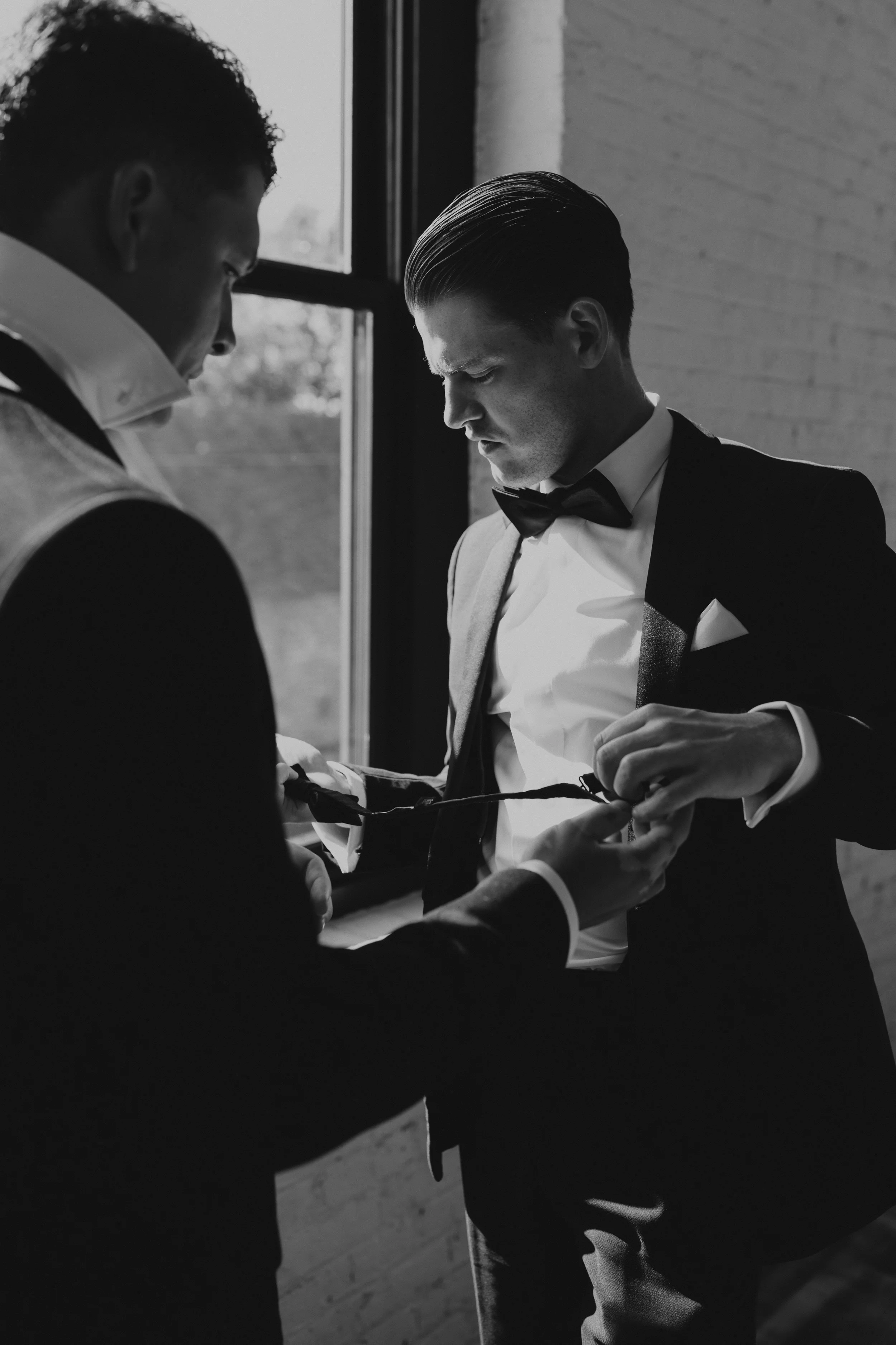 E & B getting ready moments-7874-2.jpg