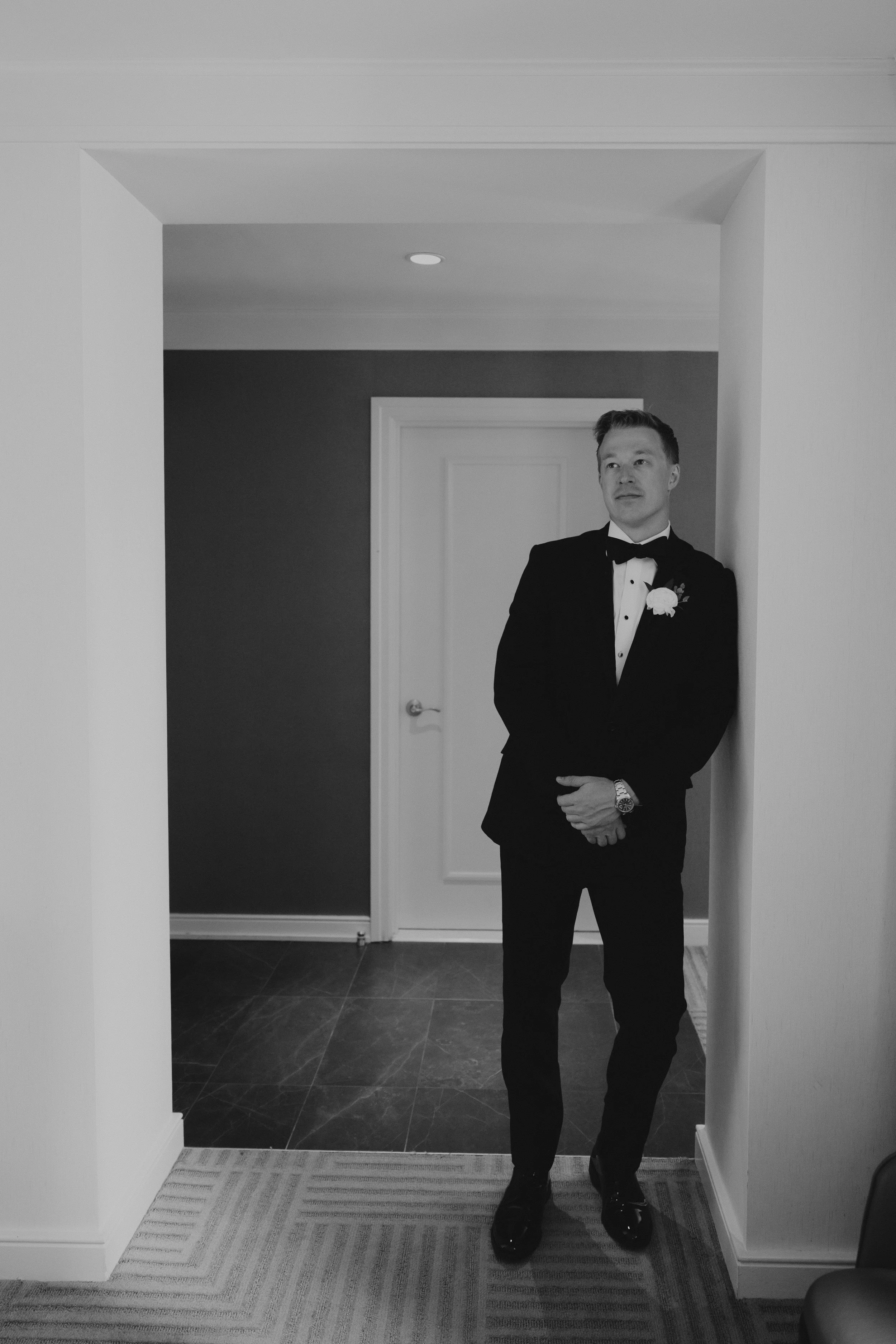 J & T getting ready moment-0727-2.jpg