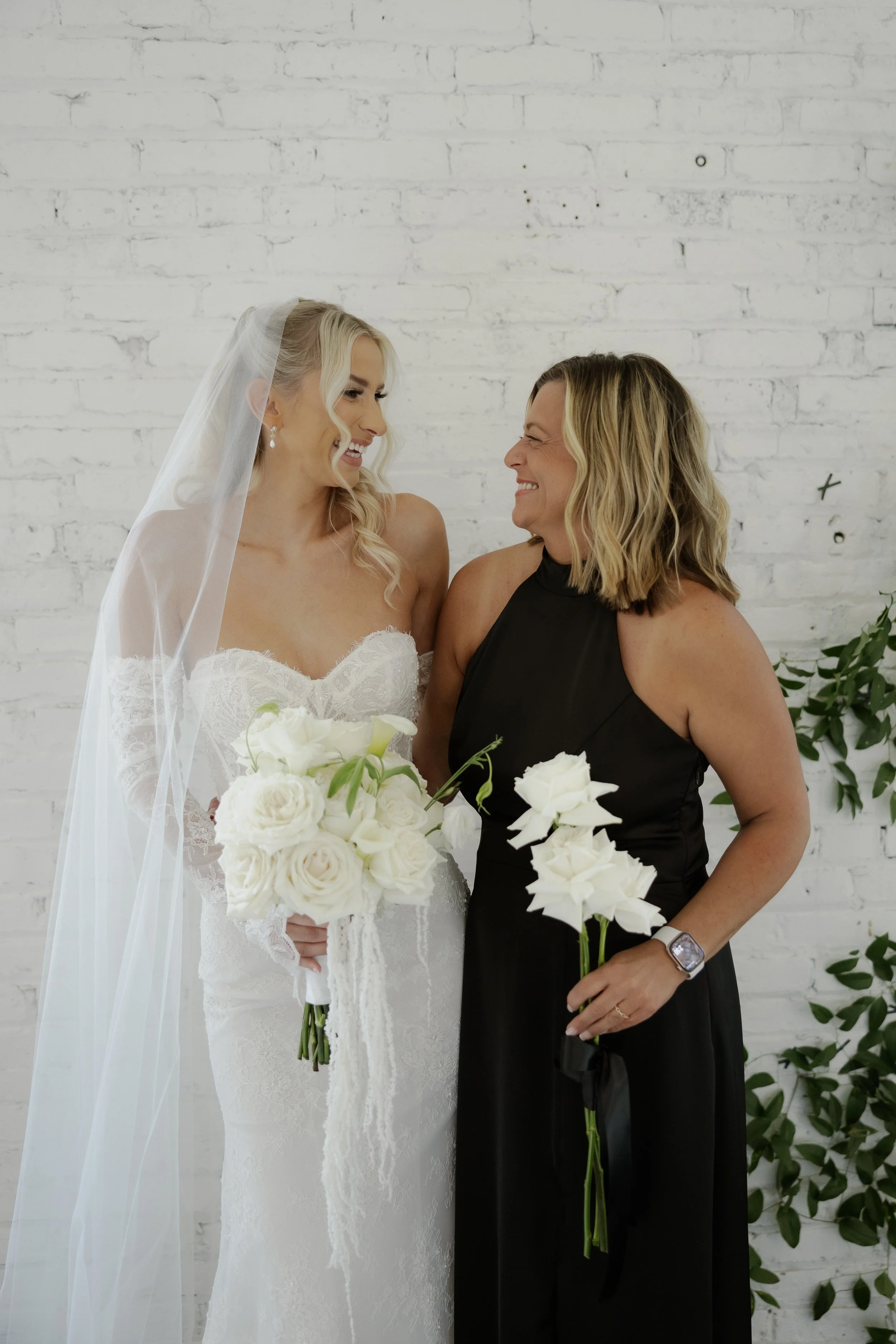 E & B family & friends-4892.jpg