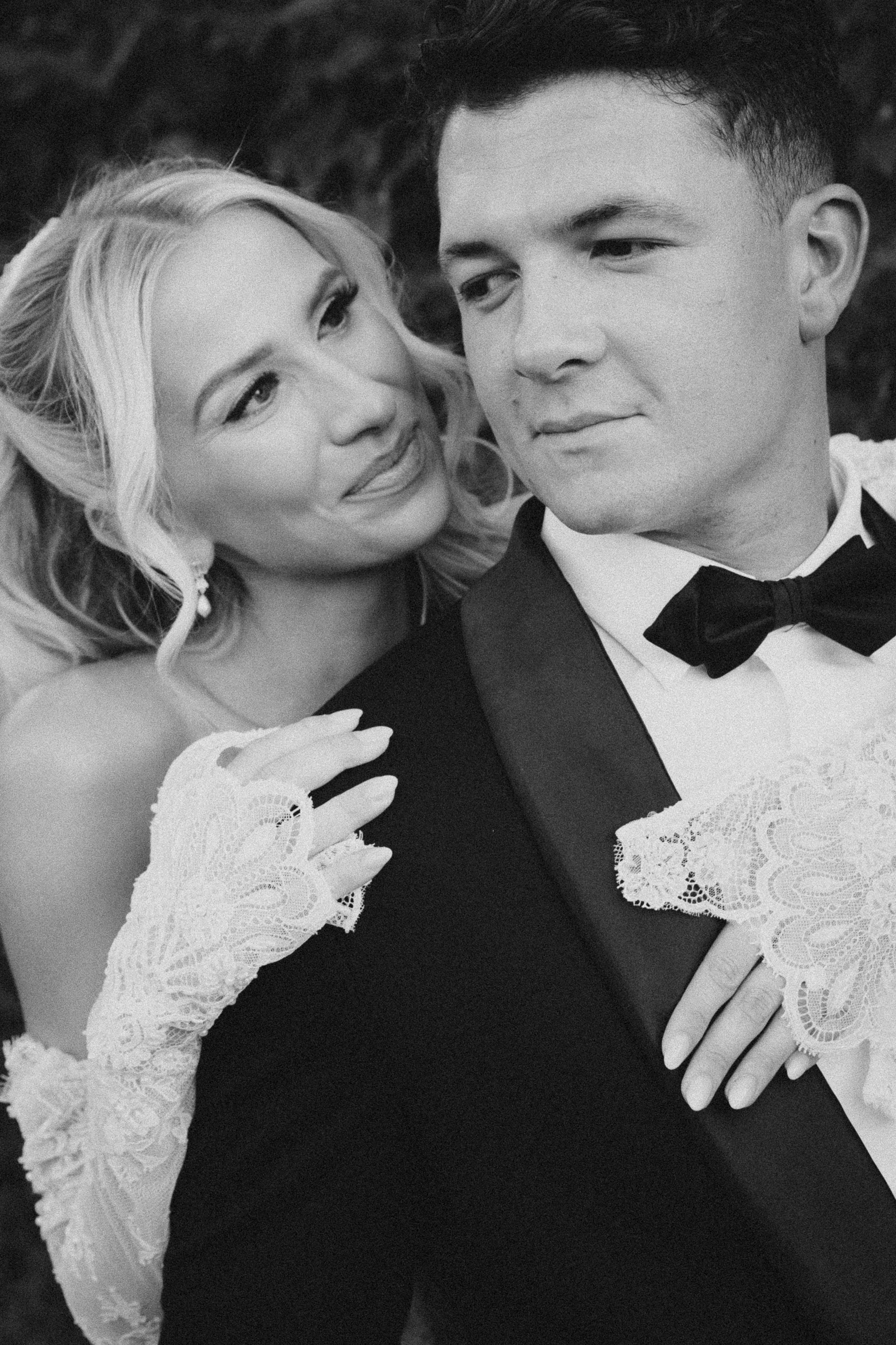 E & B bride & groom-6255-2.jpg