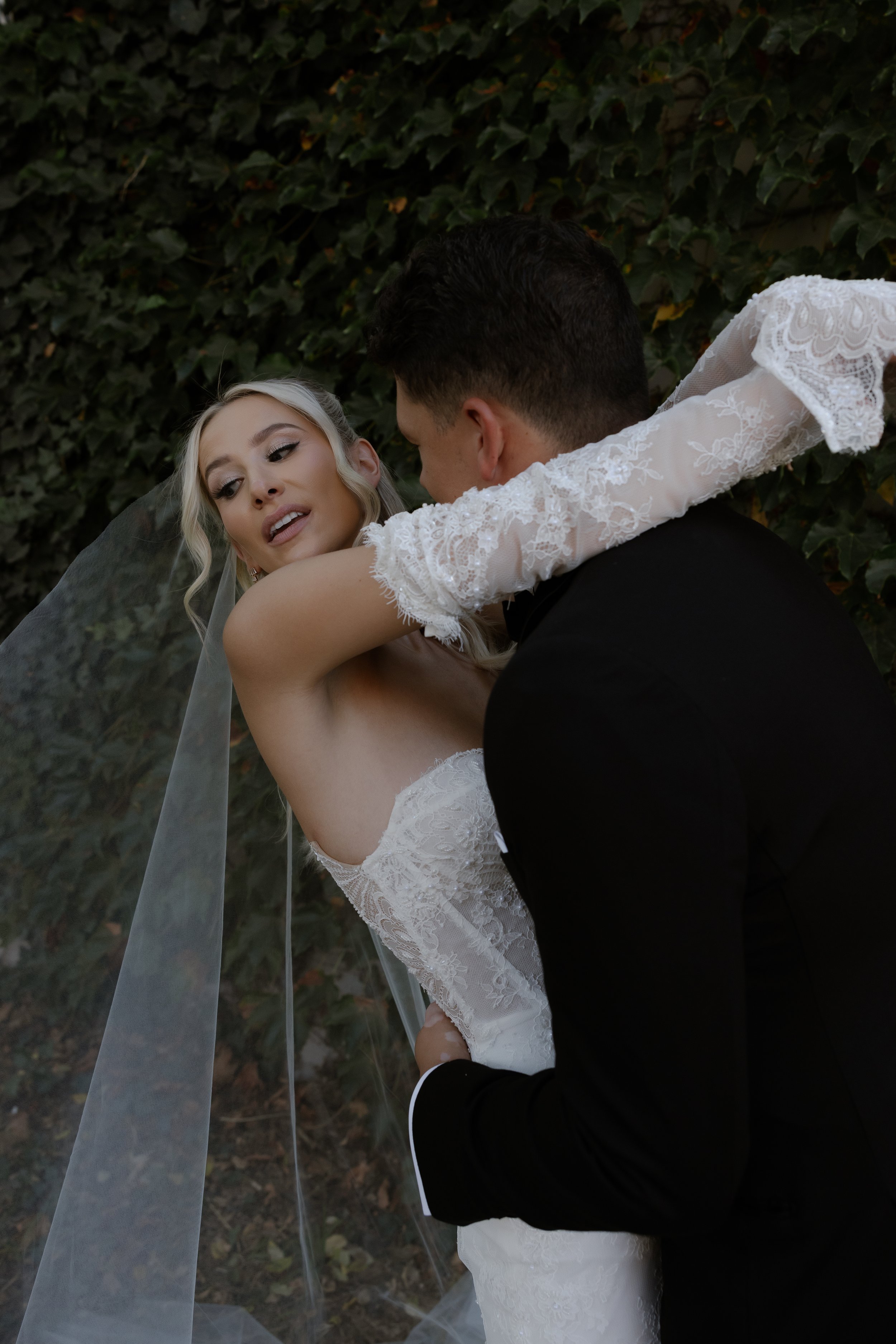 E & B bride & groom-6223.jpg