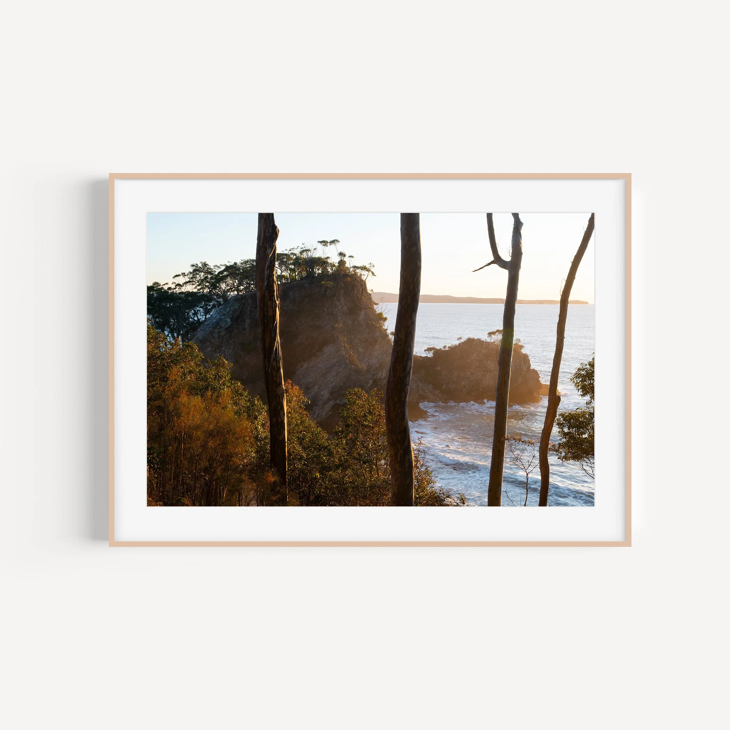 divers-new-south-wales-travel-print-matthew-sherren_landscape-brown-frame-with-matte.jpg