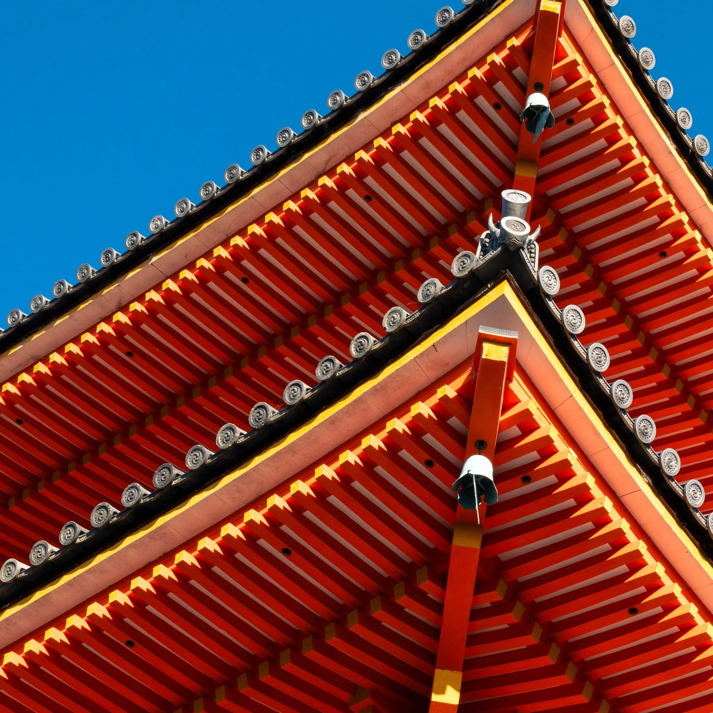 Top left zoom detail of the Dragon Driftway print, vermilion eaves of Sanjunoto Pagoda, Kiyomizu-dera, Kyoto, Japan