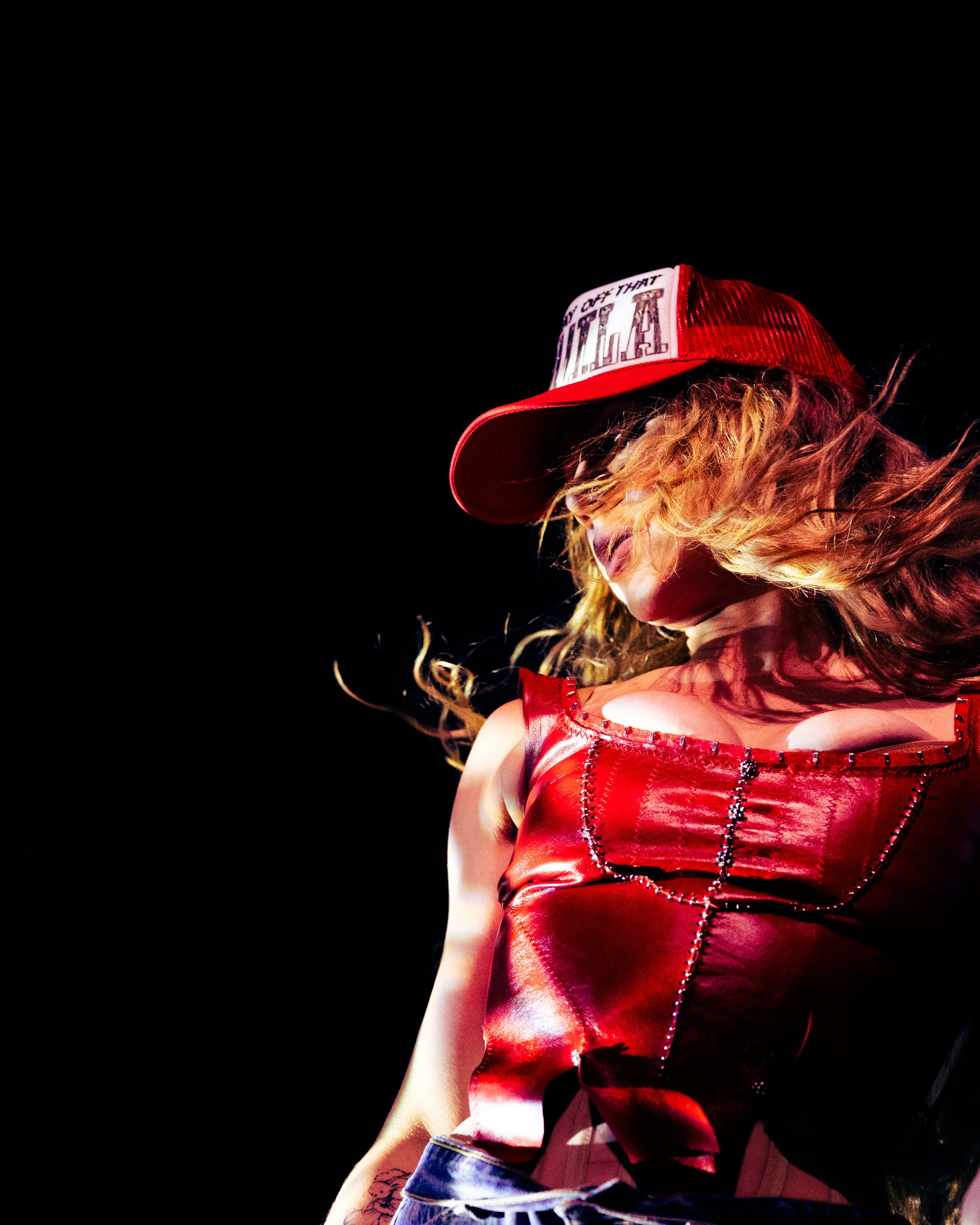 20260917 Slayyyter Austin LW 05.JPG
