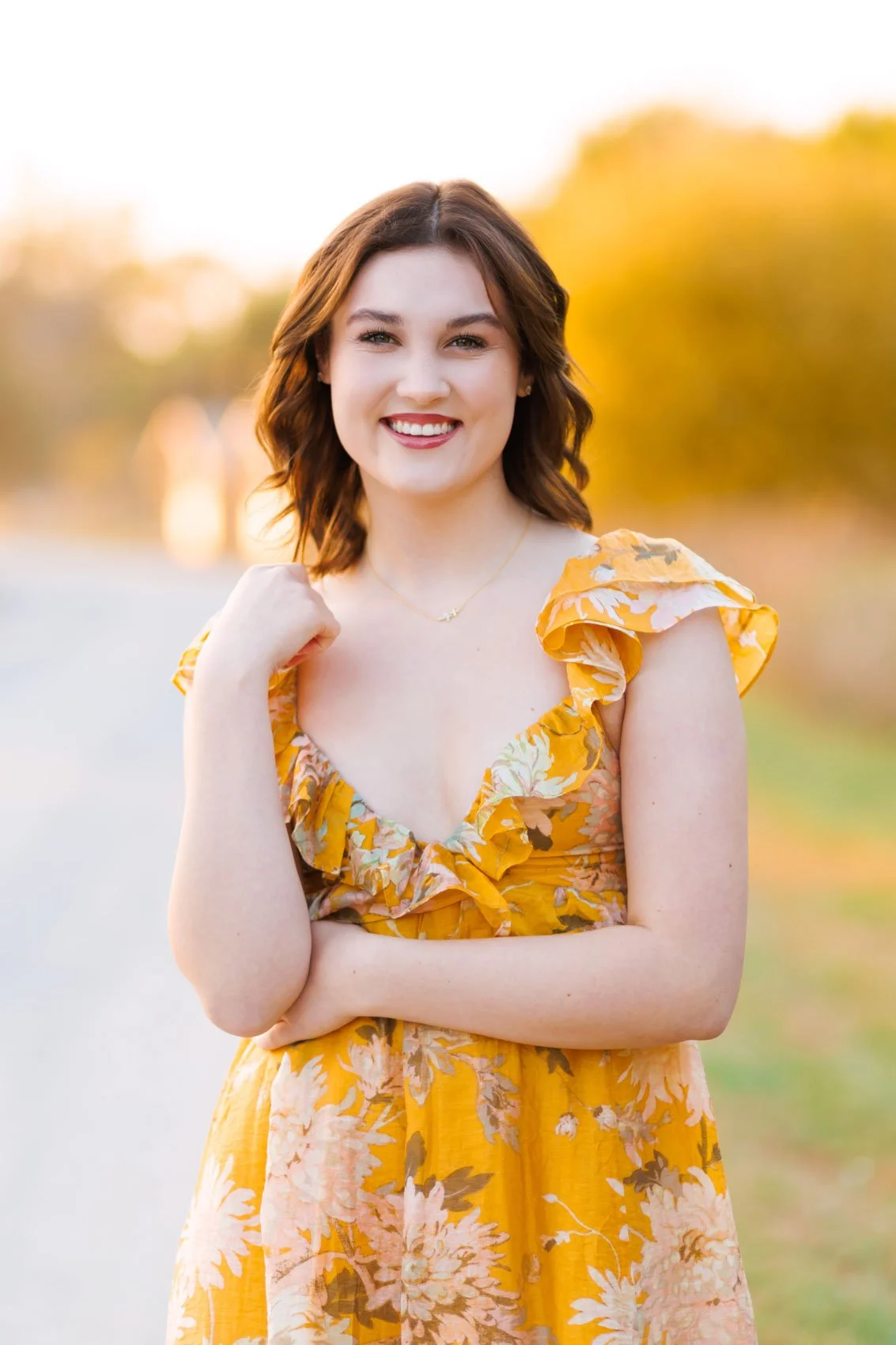 Senior Photo of girl in yellow dress in Papillion, NE