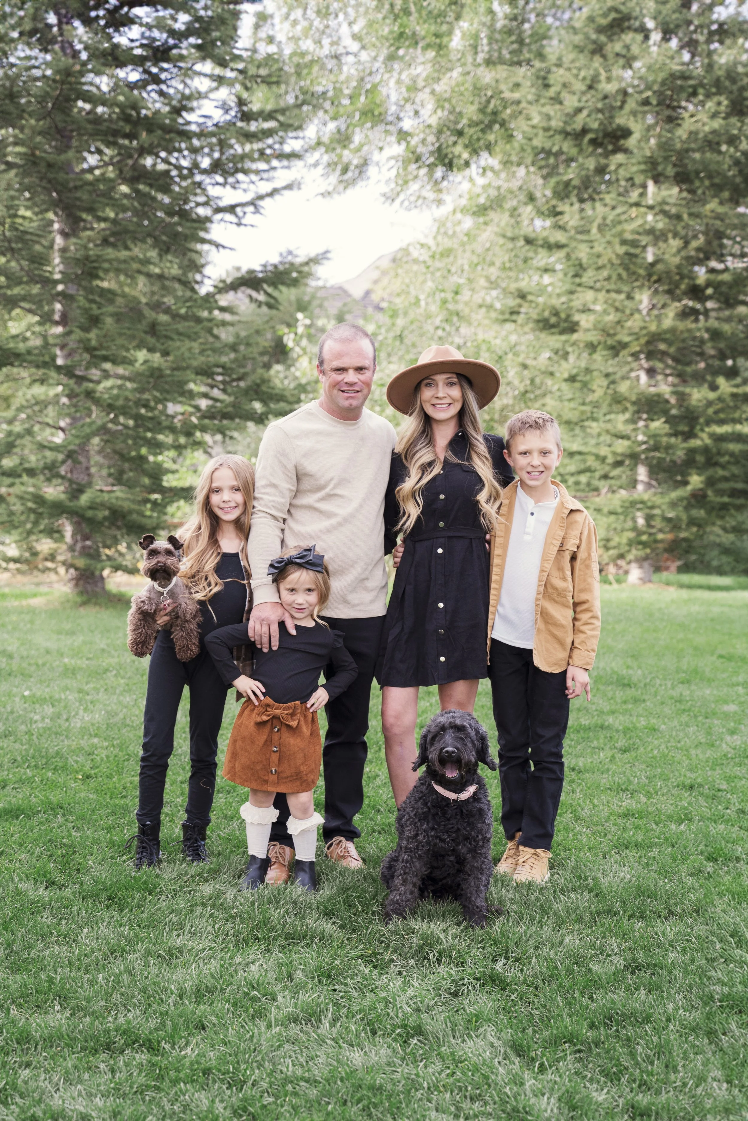 Family2024-001.jpg