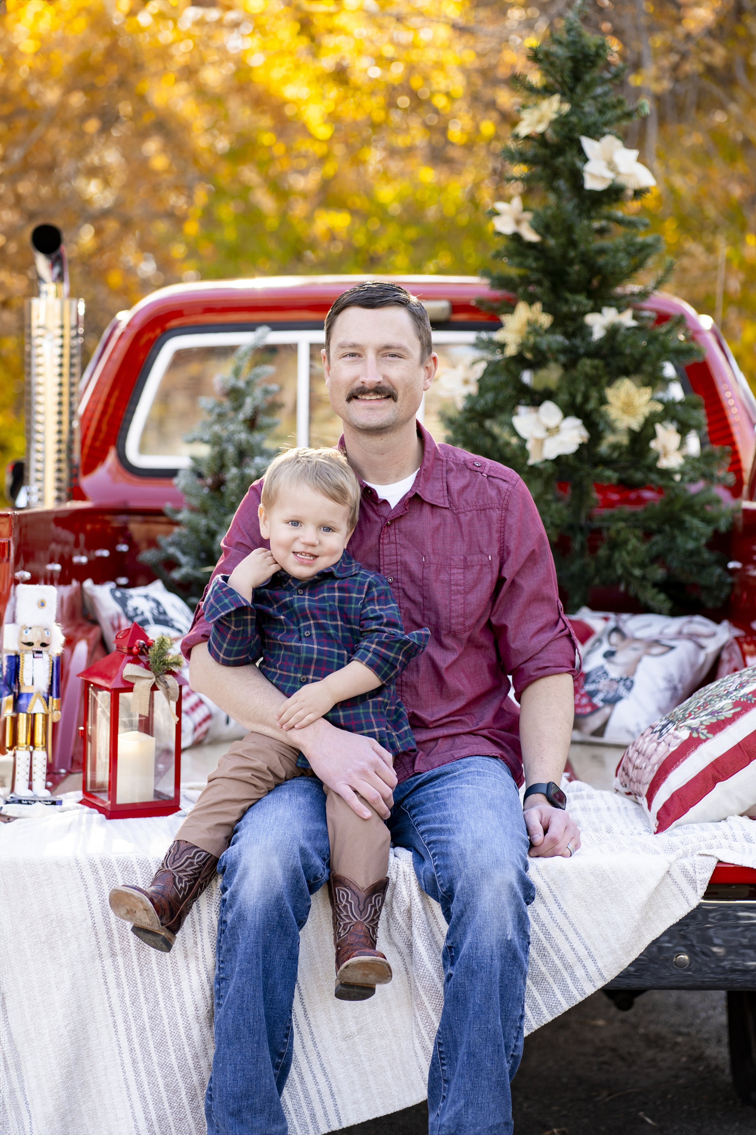 RedTruckMini24-30.jpg