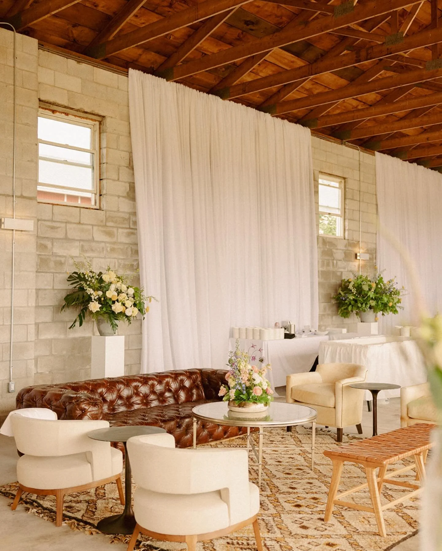 When Matt &amp; Marty reached out and said, &ldquo;We want to turn an abandoned airport hangar into our dream wedding venue,&rdquo; I immediately said, I&rsquo;m in! 🛩️✨
At the first site visit, I thought, Okay&hellip; this is going to need some wor