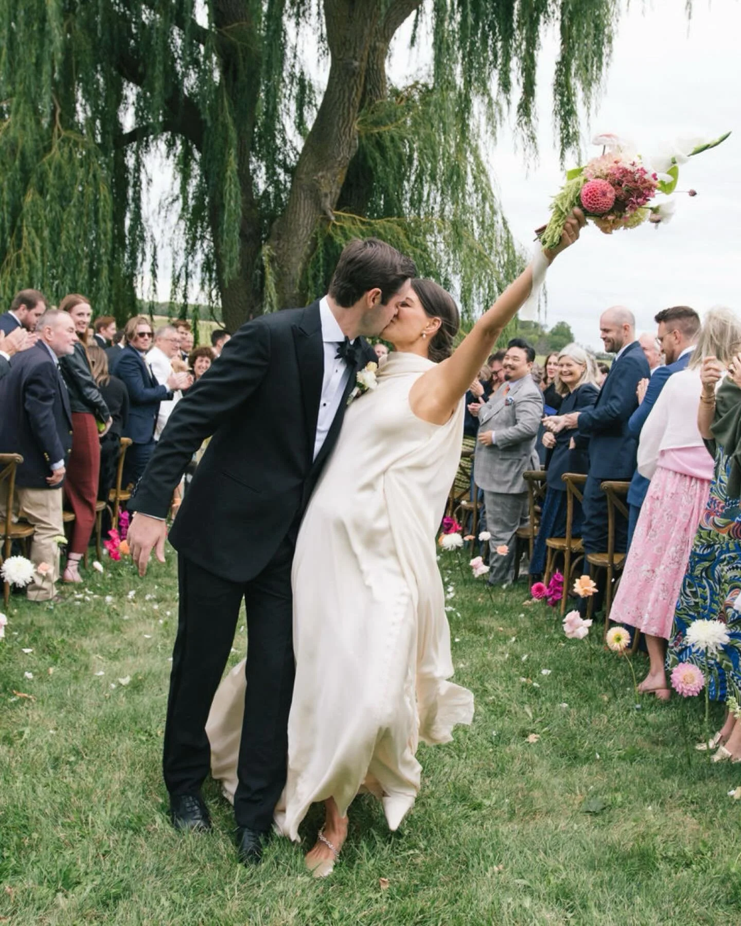 There&rsquo;s something truly magical about celebrating a wedding on family property ✨

From a heartfelt ceremony beneath a sweeping willow tree, to cocktails enjoyed poolside with loved ones, every moment feels a little more personal, a little more 