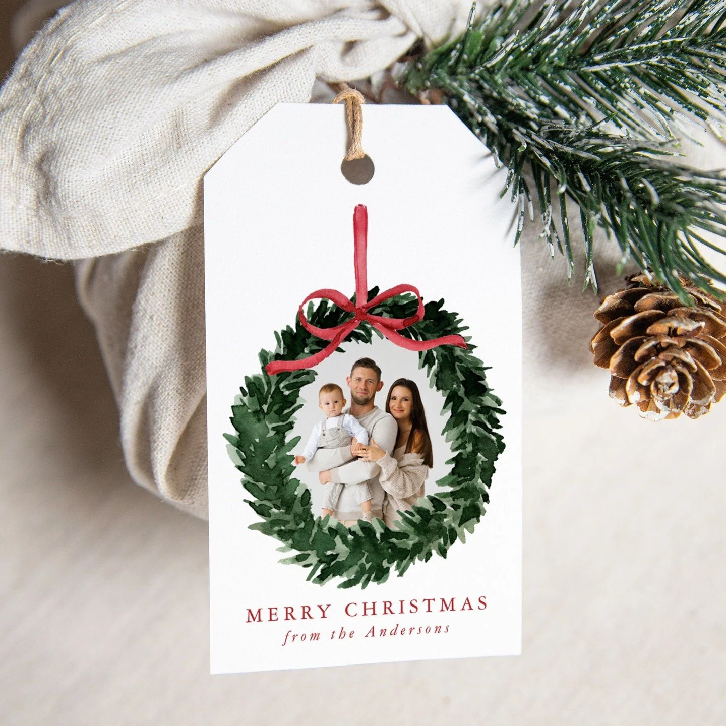 The perfect finishing touch 🎁⁣
From sweet and whimsical to classic and elegant, our holiday gift tags make every package feel extra special. Choose from photo designs, kid-friendly favorites, cozy watercolor styles, and more &mdash; ready to make yo
