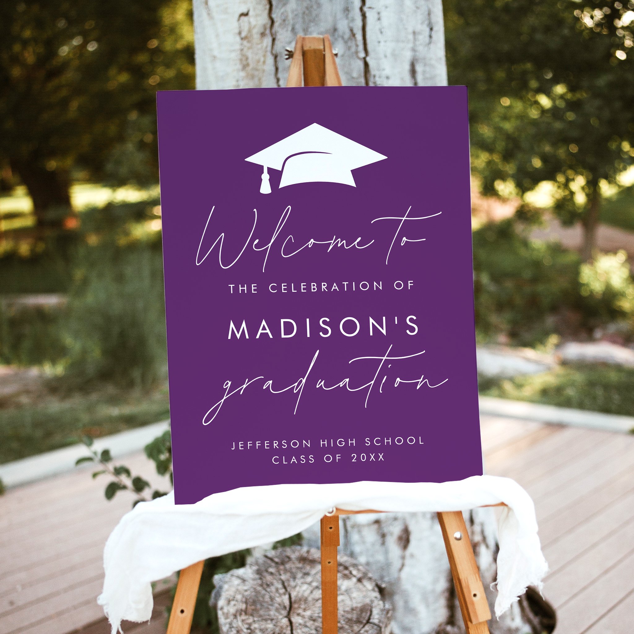 late-bloom-paperie_graduation_signs-and-banners_modern-script-photo-graduation-welcome-sign_vertical_purple.jpg