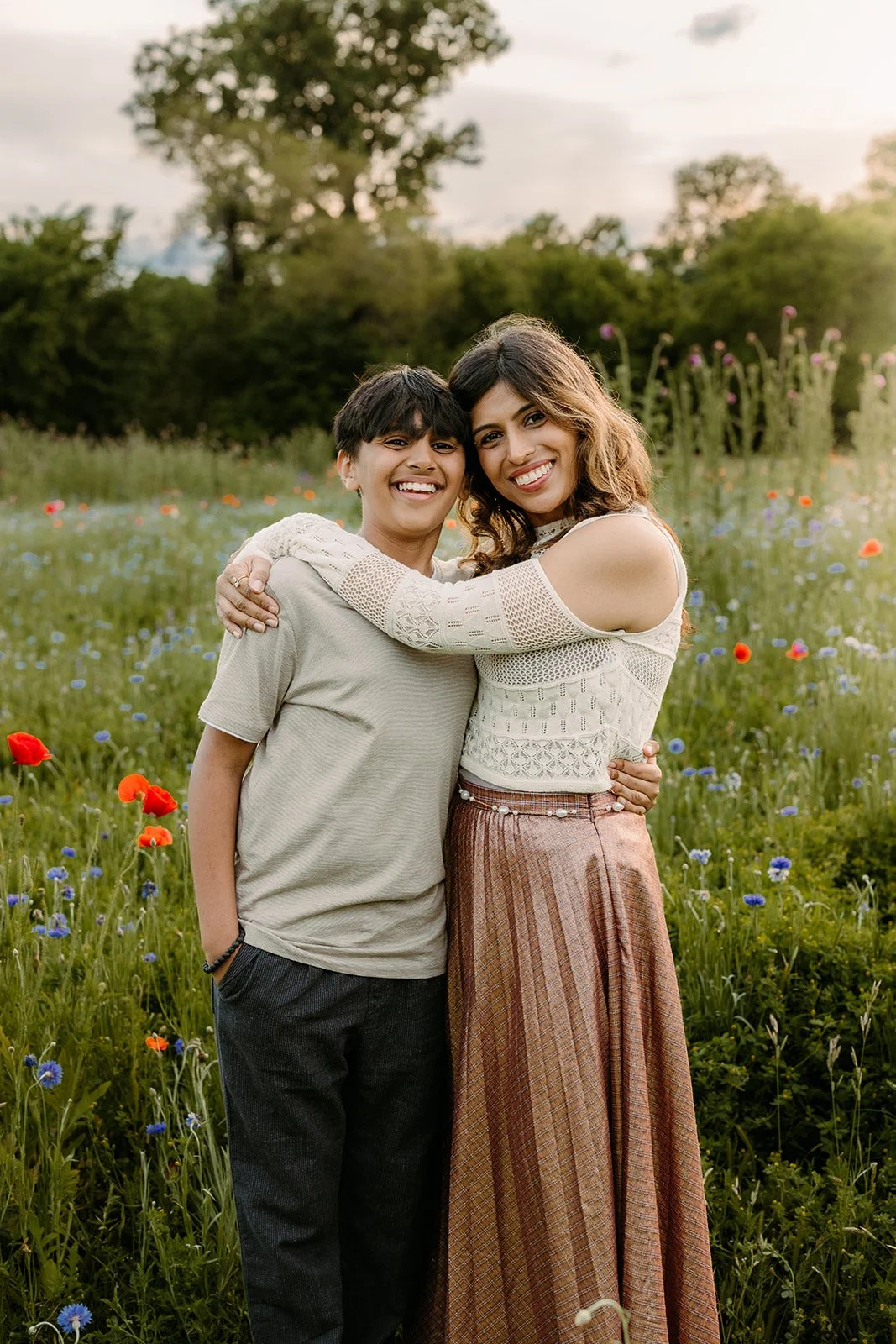 Family-Photos-in-Wildflowers (9).jpg