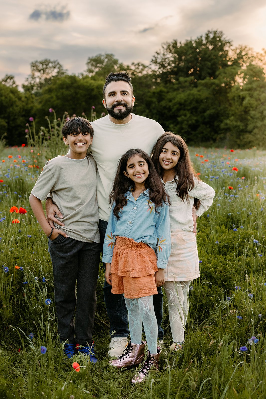Family-Photos-in-Wildflowers (10).jpg
