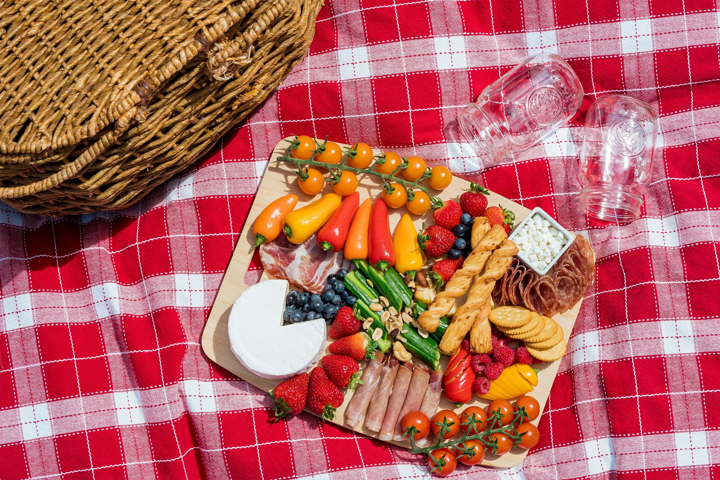NFF-Picnic Charcuterie Board-01.jpg