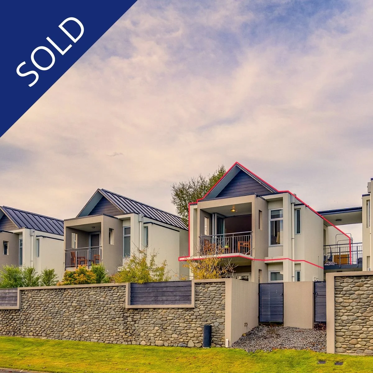 10/6 Harts Creek Lane