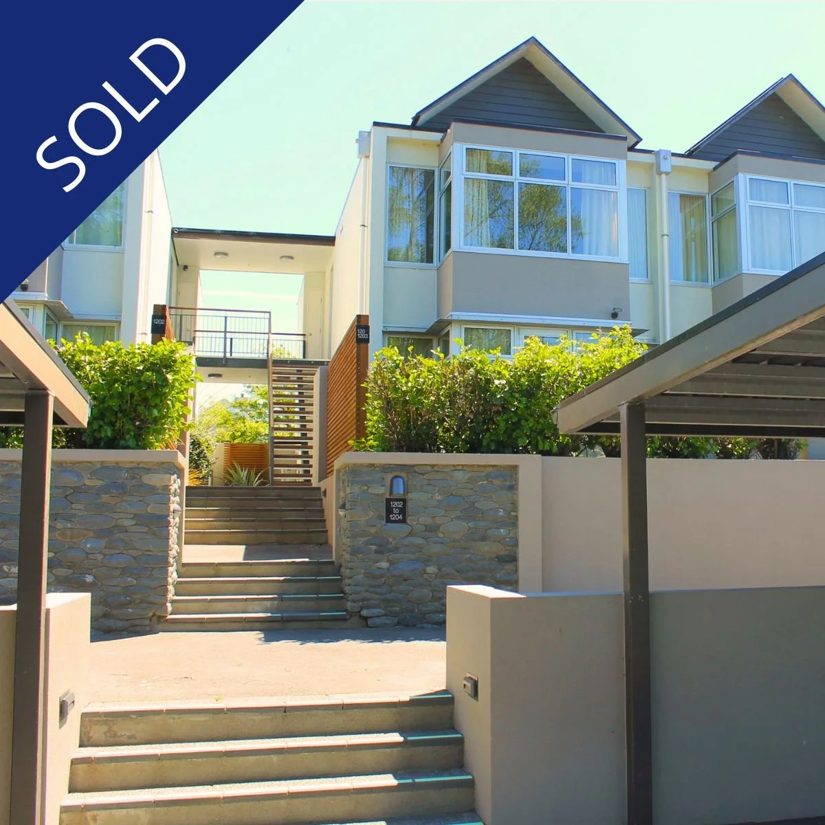 8/6 Harts Creek Lane