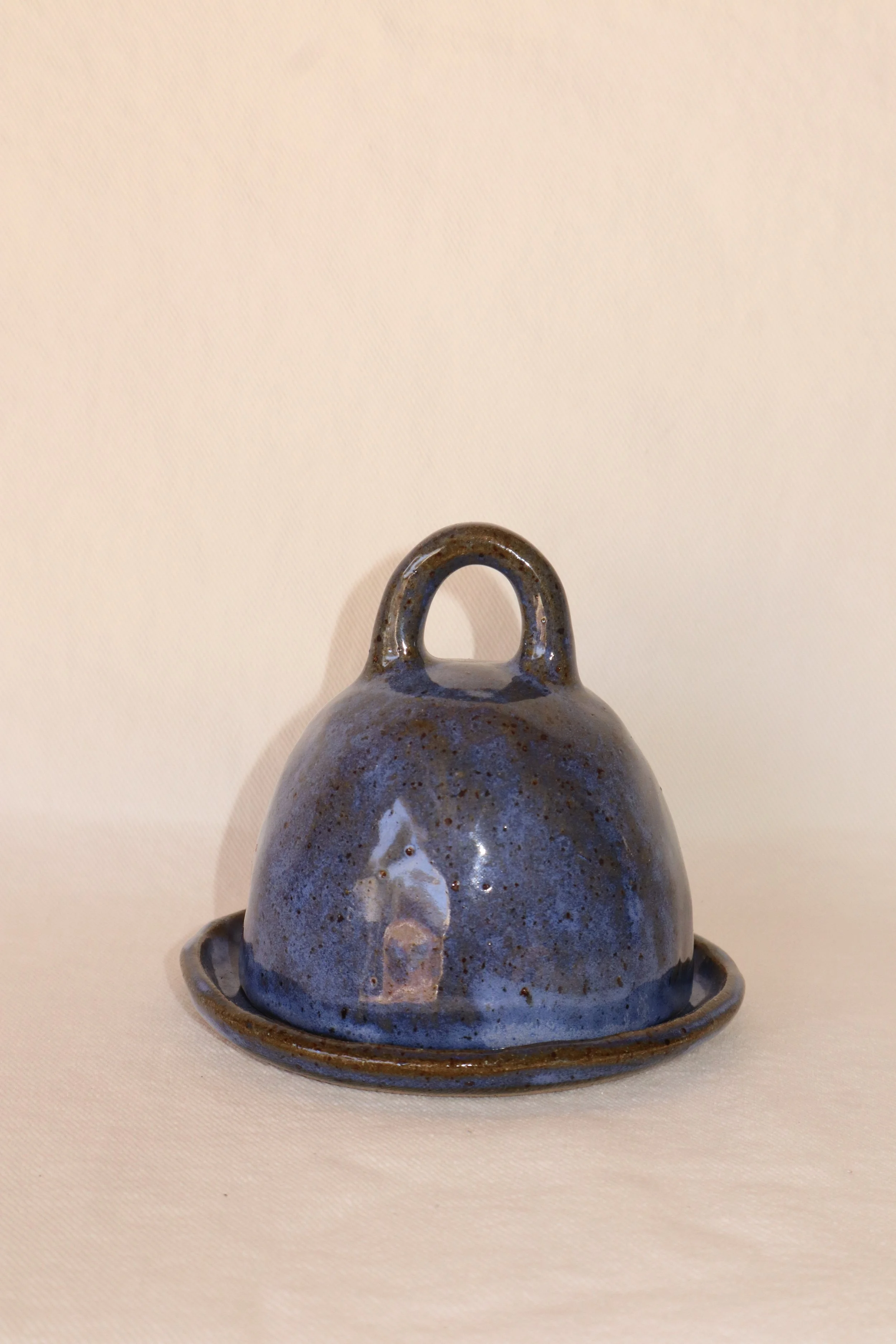 Pinch Pot Butter Bell