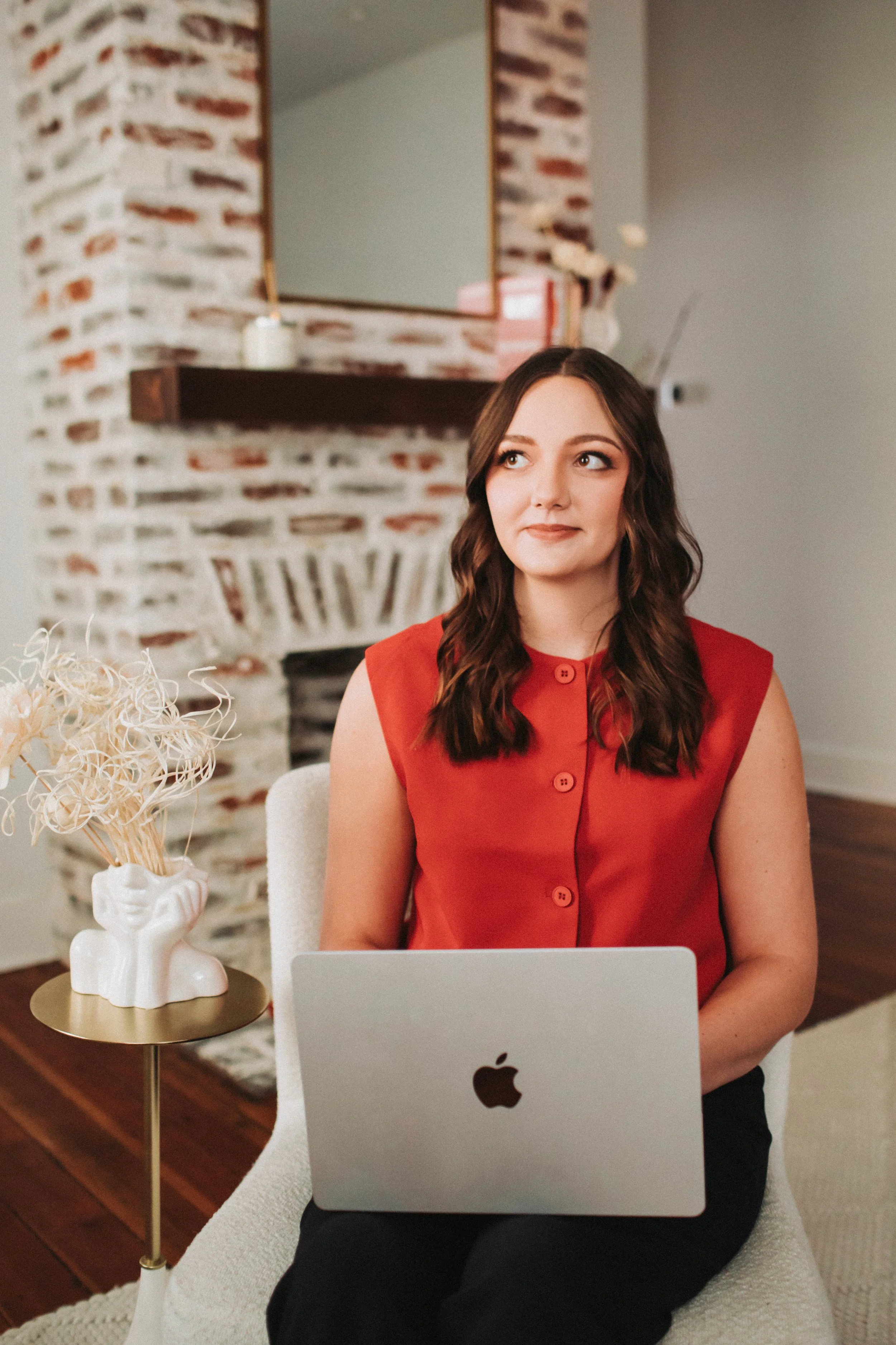 Taking On Pro Bono Projects as a Social Media Manager