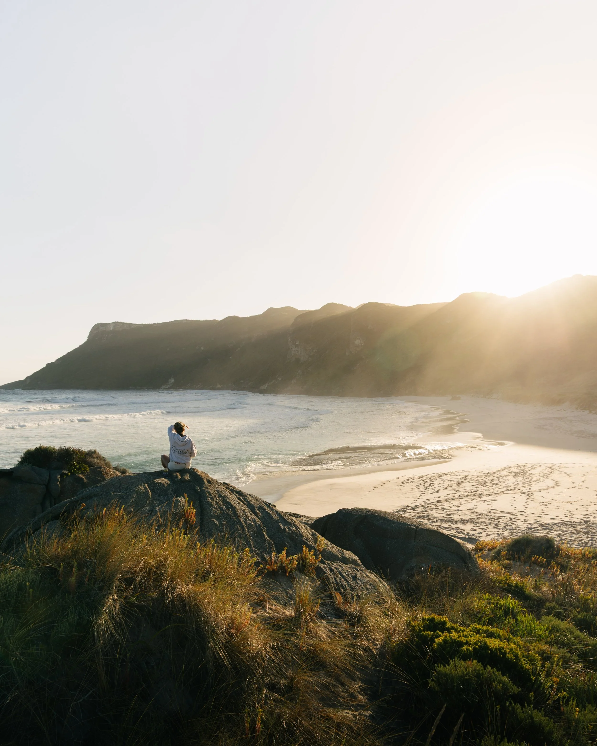 This is your sign to book a Western Australia road trip with your bestie 🌞🪼🌺