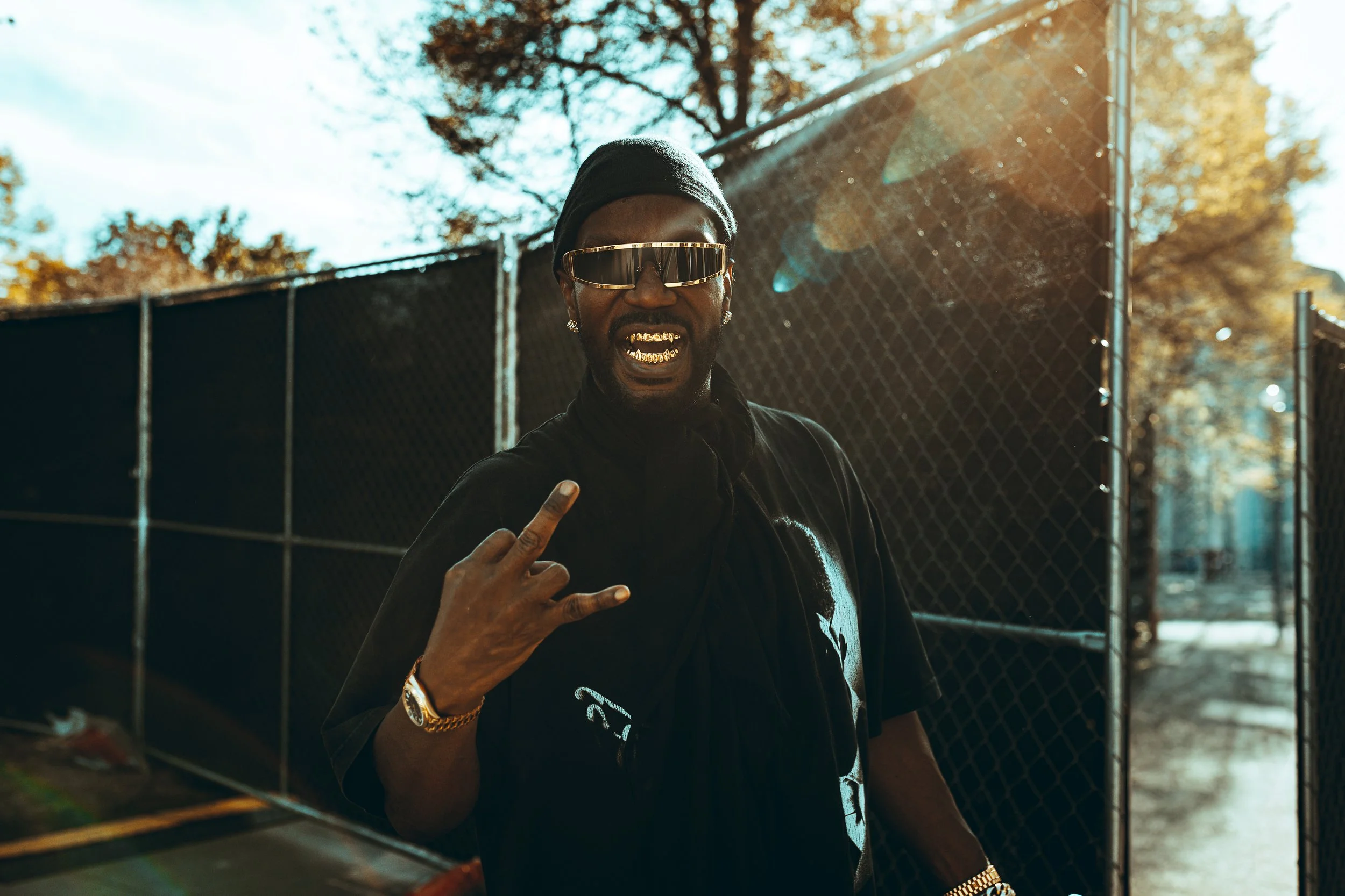 JUICY_PORTRAIT.jpg