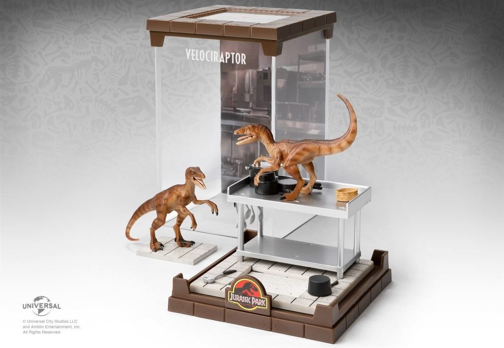 Jurassic Park: Velociraptor Figure