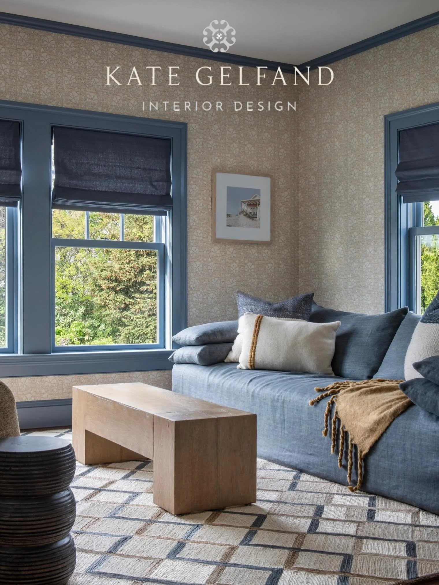 My kind of textural pattern play

Interior Design: @kategelfandid 
Photographer: @natreaphotography