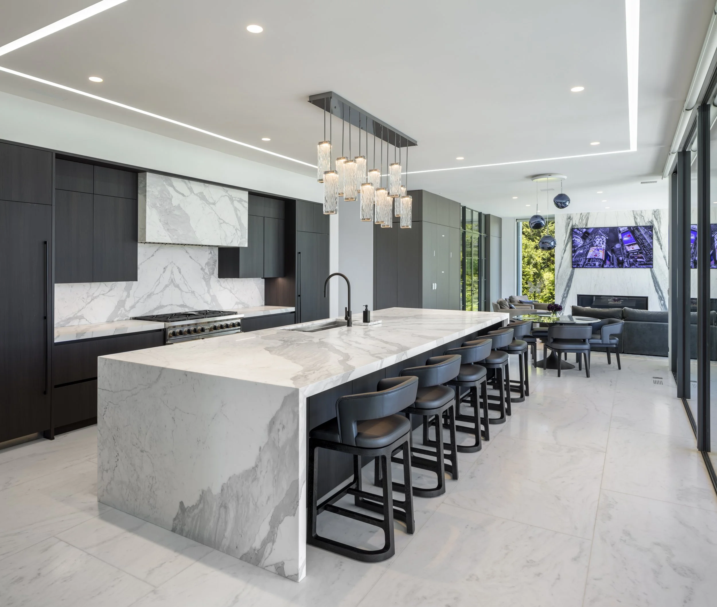 LoParco- Field Point-7323a-F.jpg