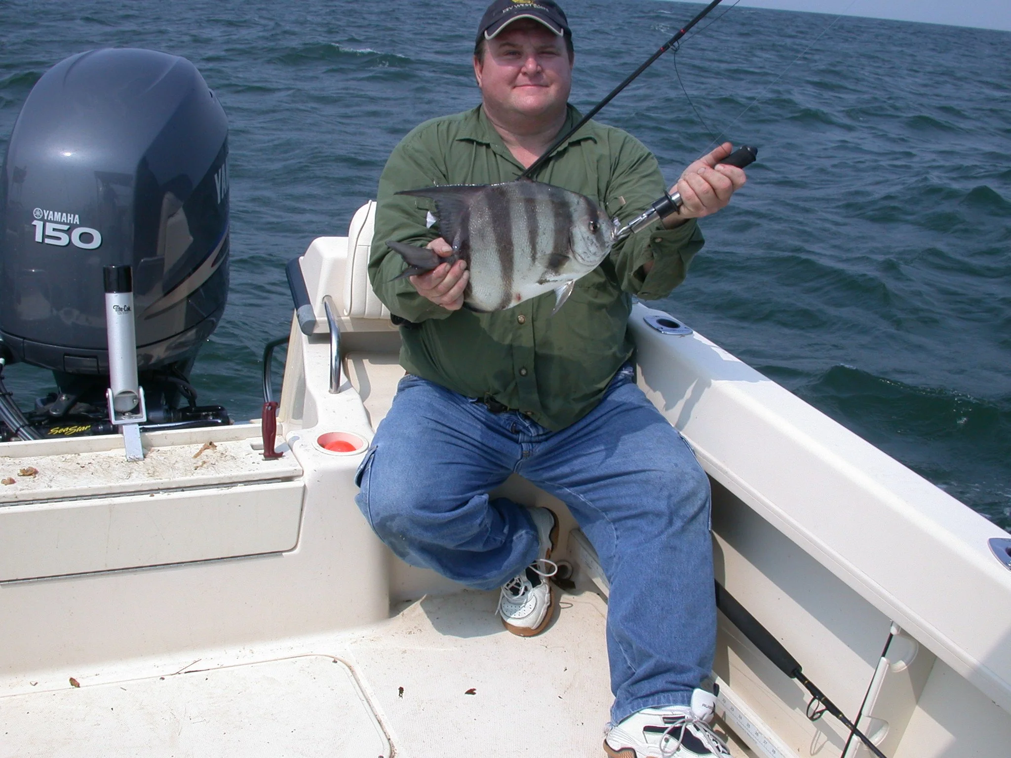 Larry)Spadefish_04July2007.JPG