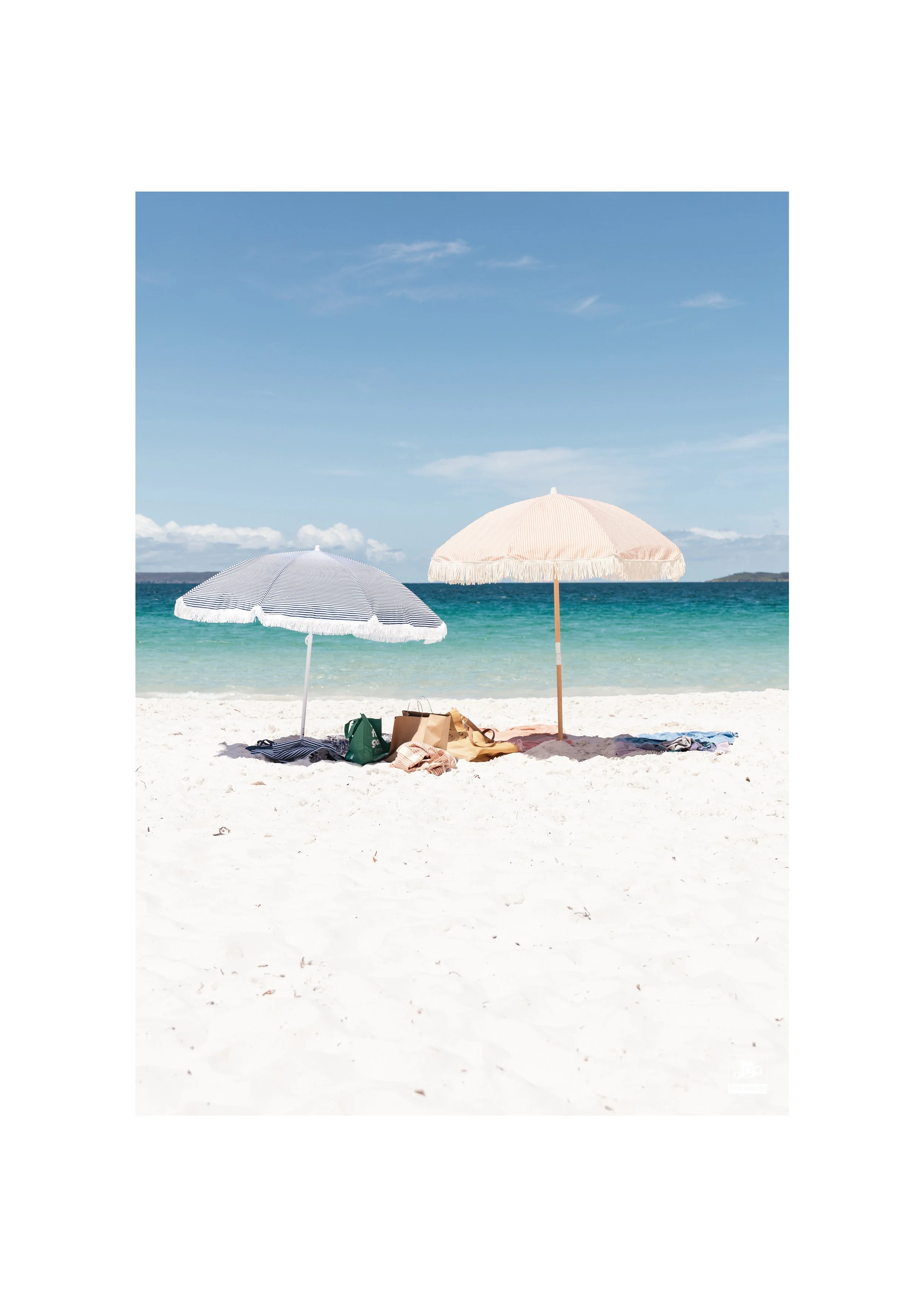 Hyams_Beach_1.jpg