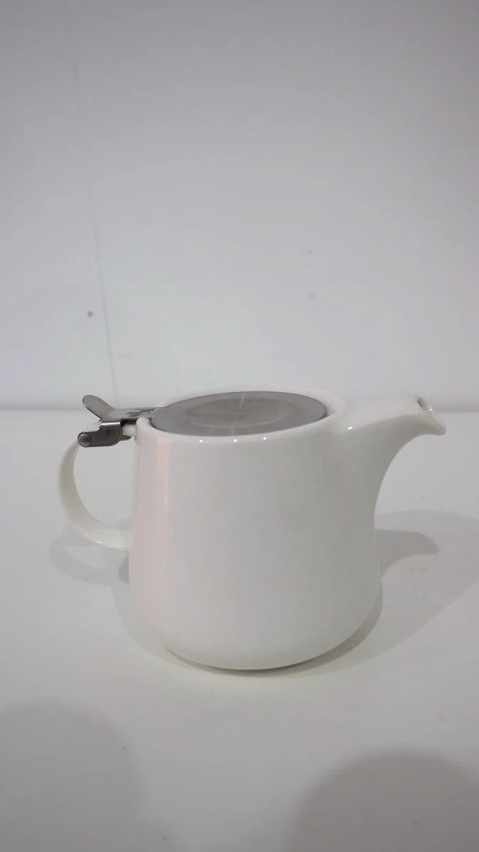 White Teapot 01