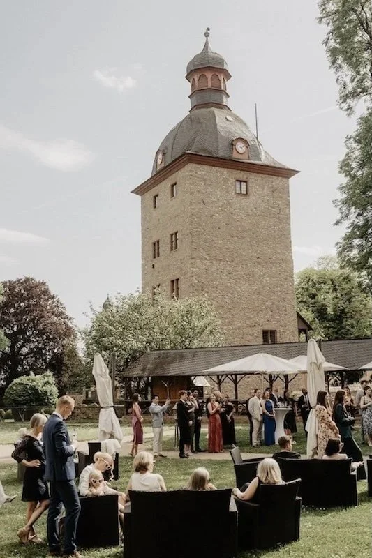 Schloss Vollrads Hochzeitslocation im Rheingau zwischen Weinbergen