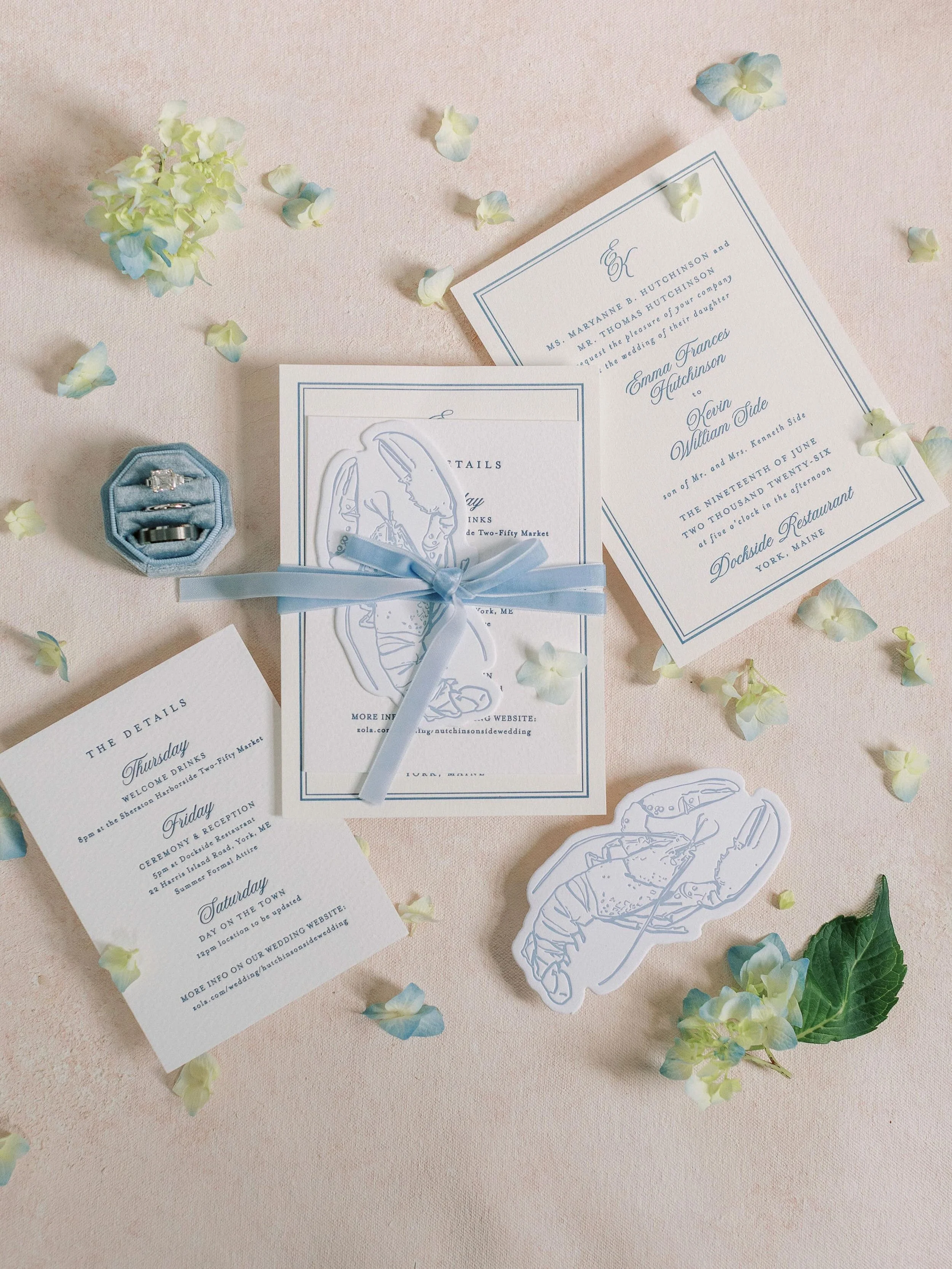 Nothing says a Maine wedding quite like a lobster detail 🦞 Coastal, classic, and uniquely them &mdash; this invitation suite is giving all the New England summer vibes.

Bride &amp; Groom: @emmahside @funky_tuesday 
Wedding Planner: @bluehydrangeaev
