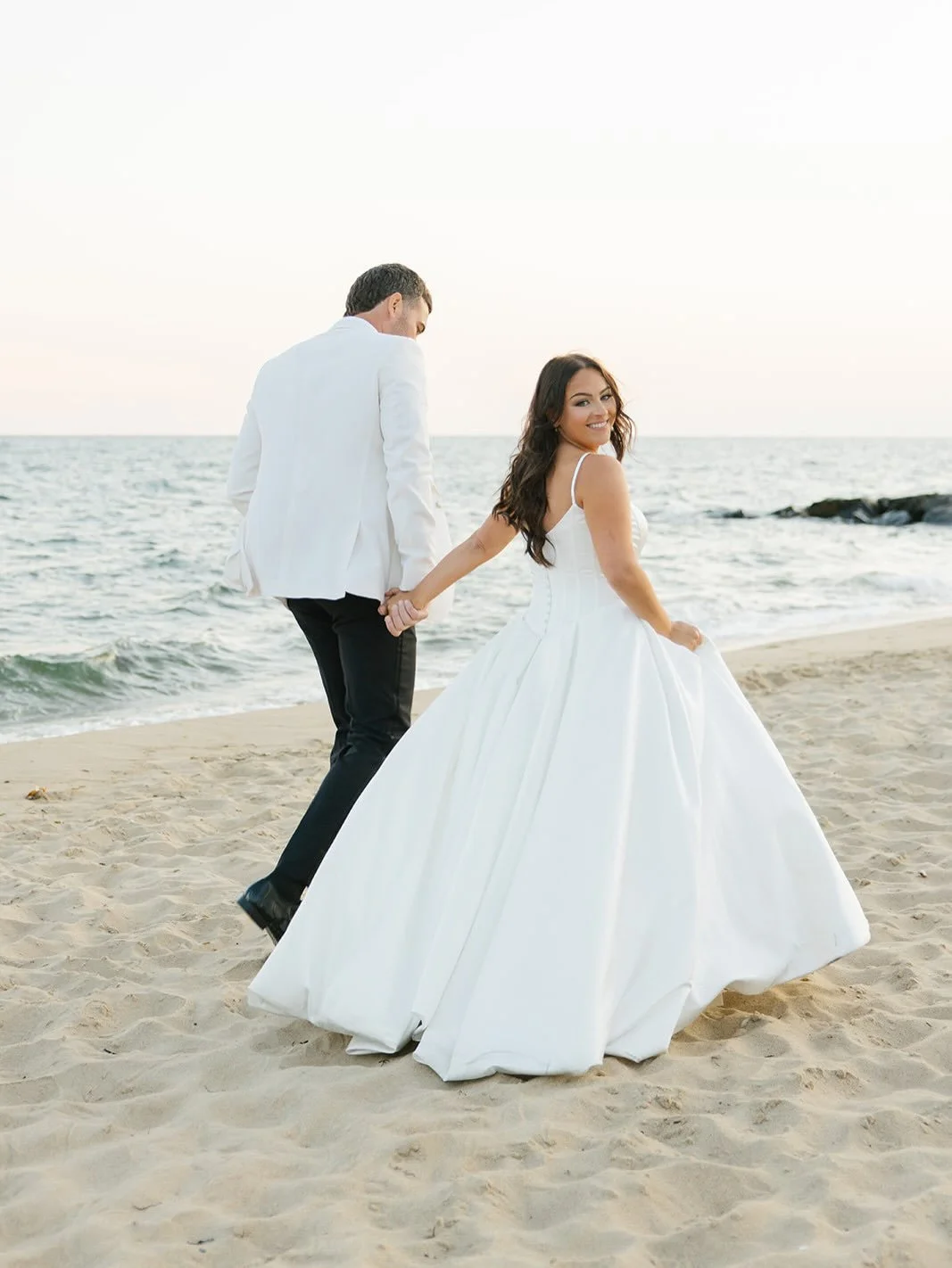 Happy 1st Anniversary to the Robinsons!

Hard to believe it&rsquo;s already been a year since this beautiful day at @pelhamhospitality! Still one of my favorites to look back on! 

planner: @bluehydrangeaevents 
venue: @pelhamhospitality 
photo: @mov