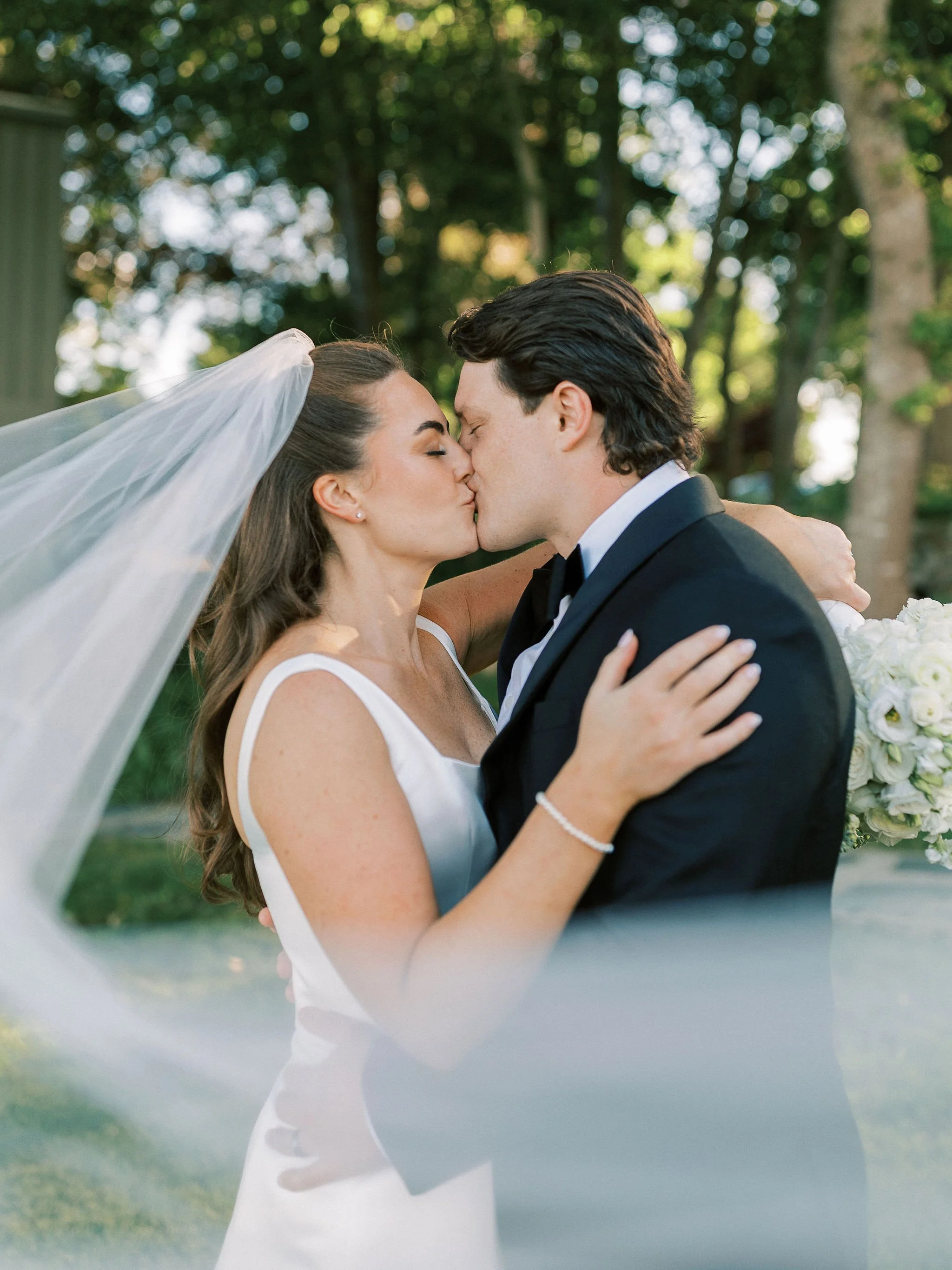 EmmaandKevinweddingsneakpeeksEsraYPhotography-95.jpg