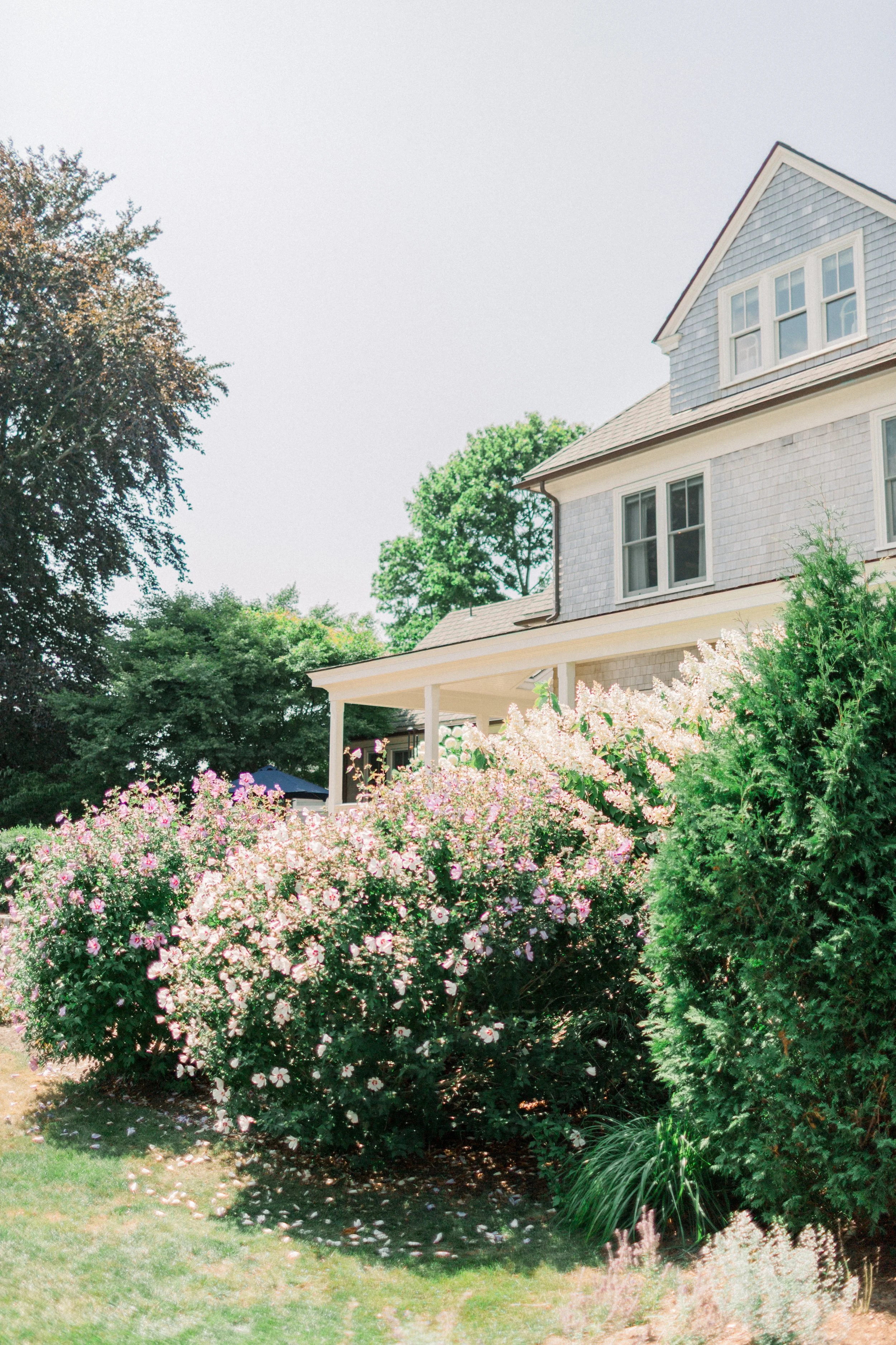 KellyDillonPhotographyRegattaPlaceWeddingPhotographyNewportRIWeddingPhotographyNewportRIWeddingPhotography92.jpg