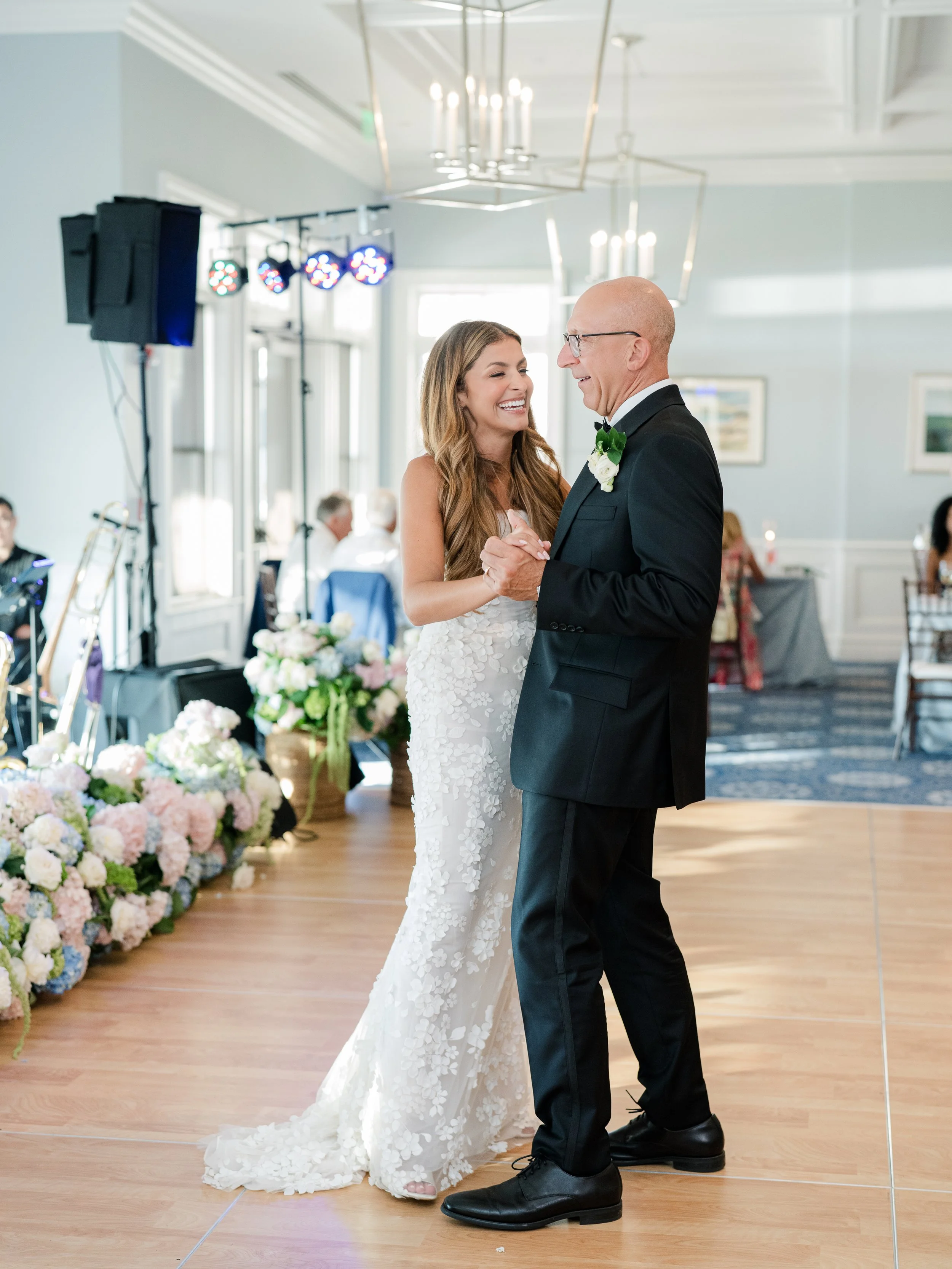 Cape-Cod-Massachusetts-Wedding-Photographer-Holly-Felts-Photography-54.jpg