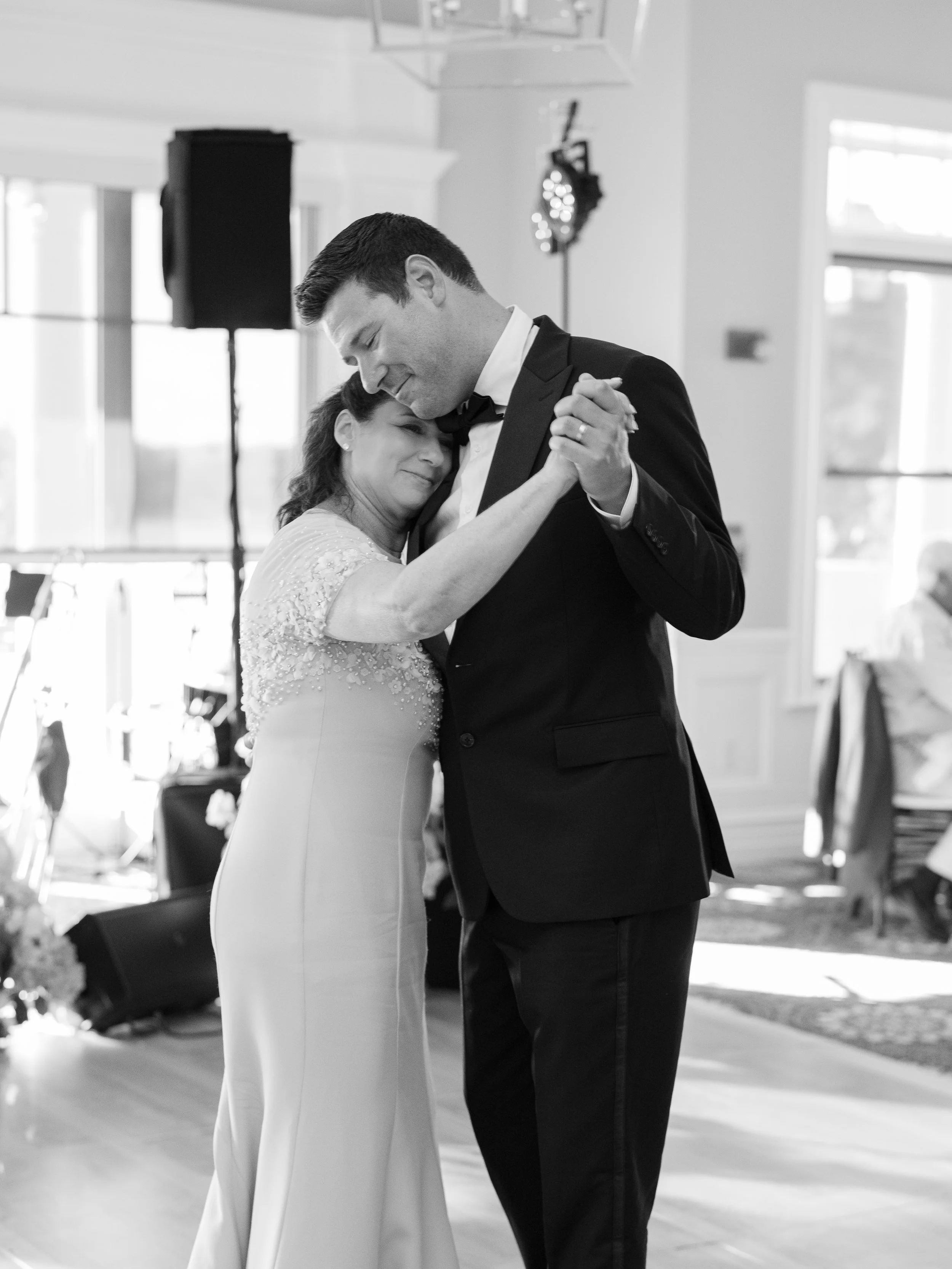 Cape-Cod-Massachusetts-Wedding-Photographer-Holly-Felts-Photography-55.jpg