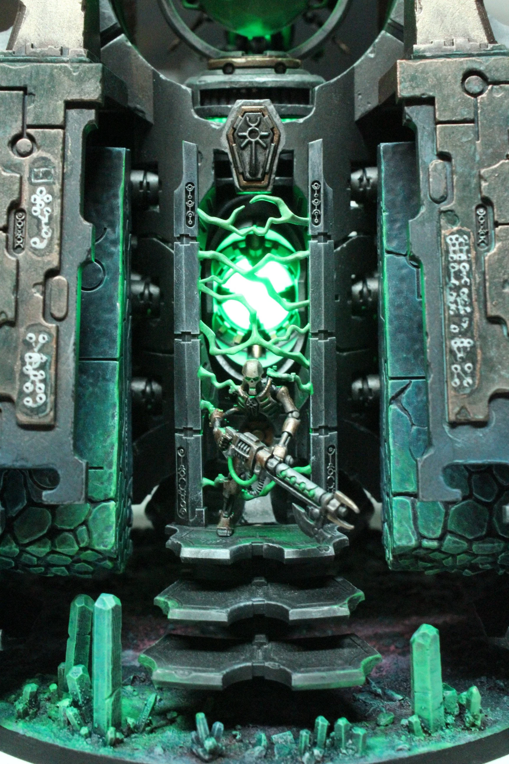 Necrons Monolith by Games Workshop